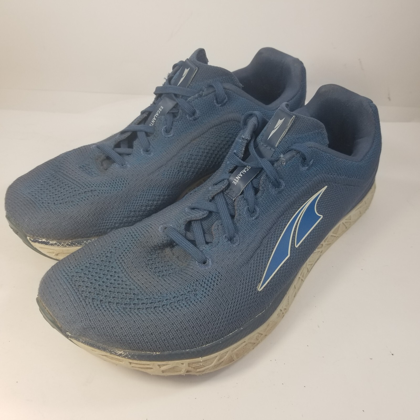 Altra Escalante 2.5 Mens Majolica Blue Neutral Running Shoes sz 9 M AL0A4VQA408