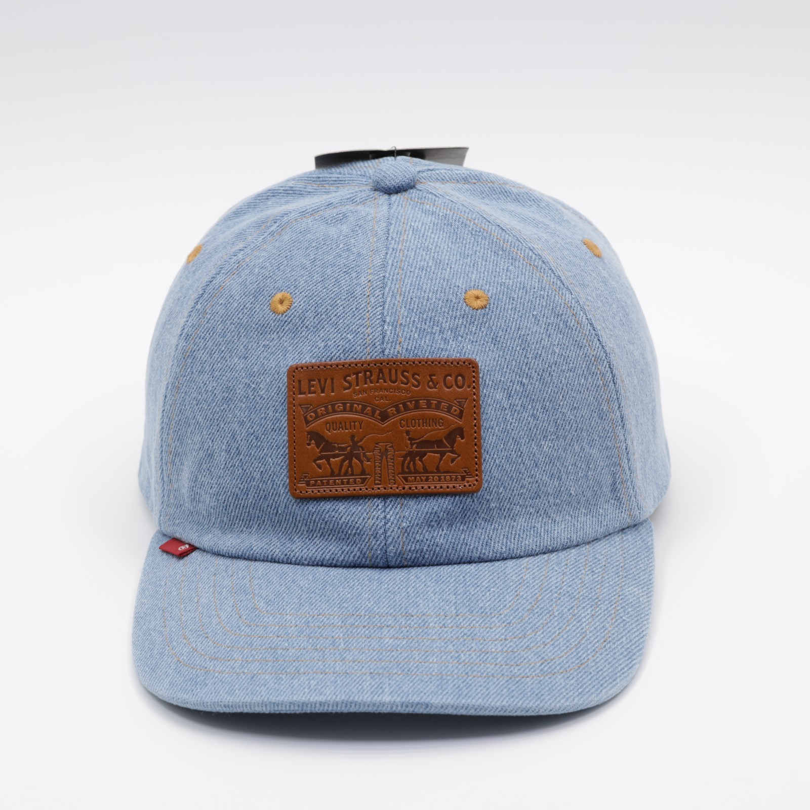 Levi’s Men’s Relaxed Adjustable Leather Patch Denim Dad Cap Light Blue One Size