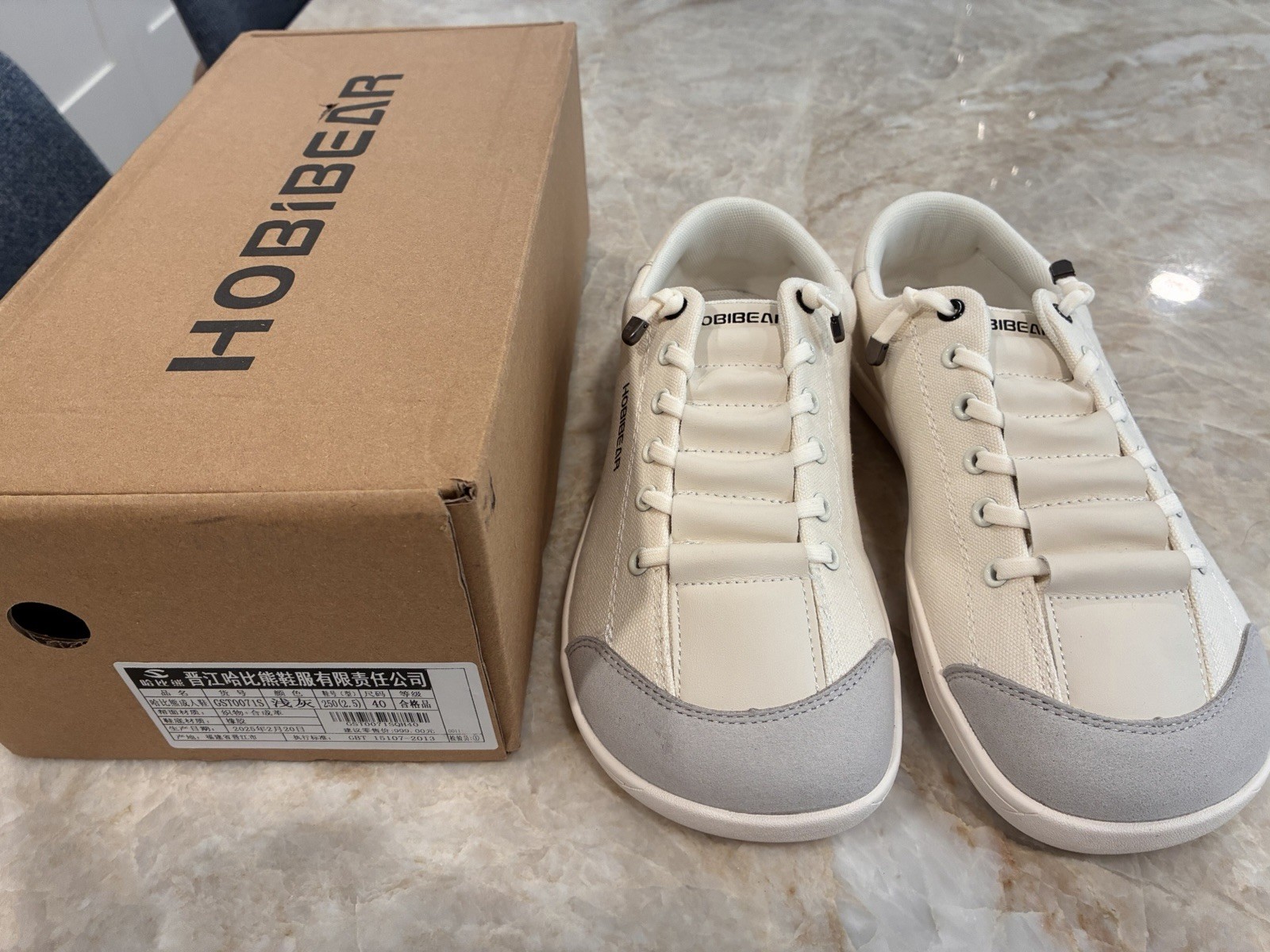 Hobibear Barefoot Shoes Size 9 Cream Colored Canvas Wide toe Box