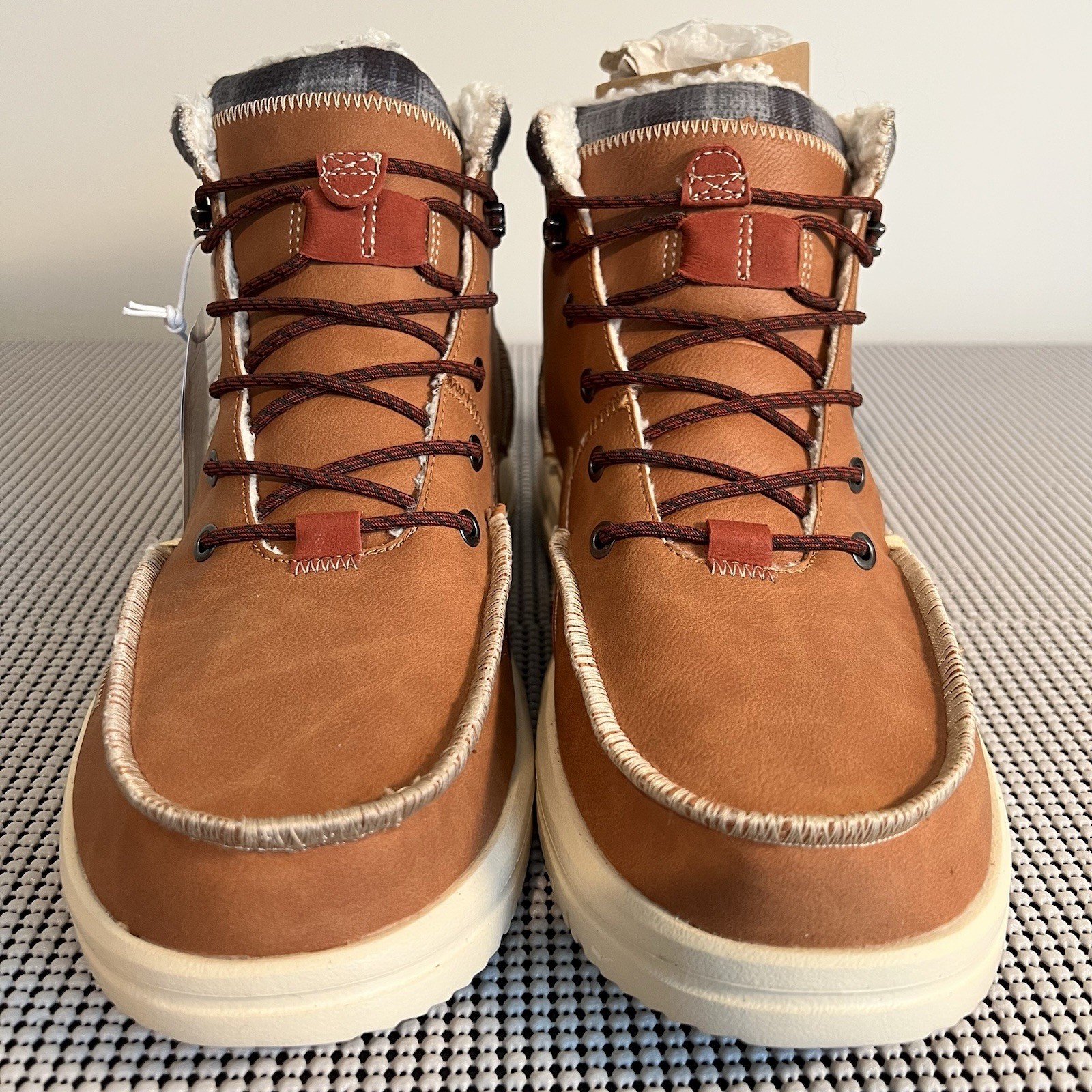 HEY DUDE Bradley Classic Cozy Winter Lined Leather Boots Cognac Brown – Men’s 12