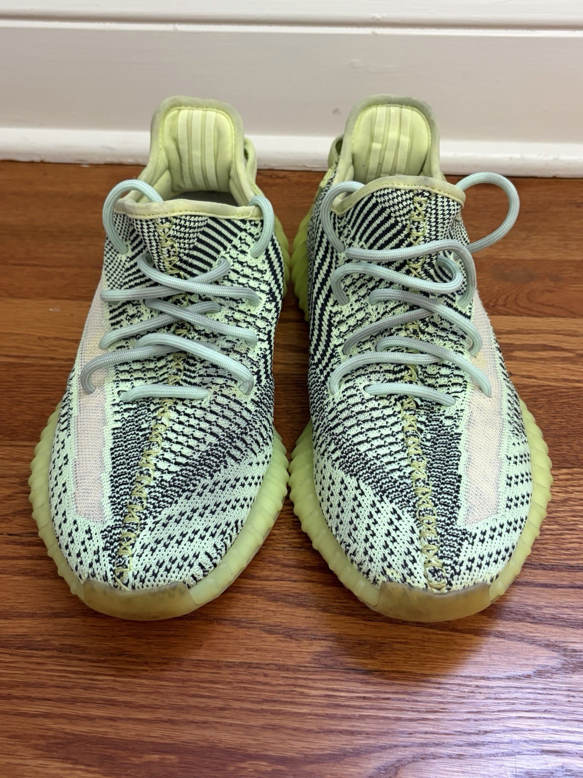 Size 9 – adidas Yeezy Boost 350 V2 Yeezreel Non-Reflective, Authentic