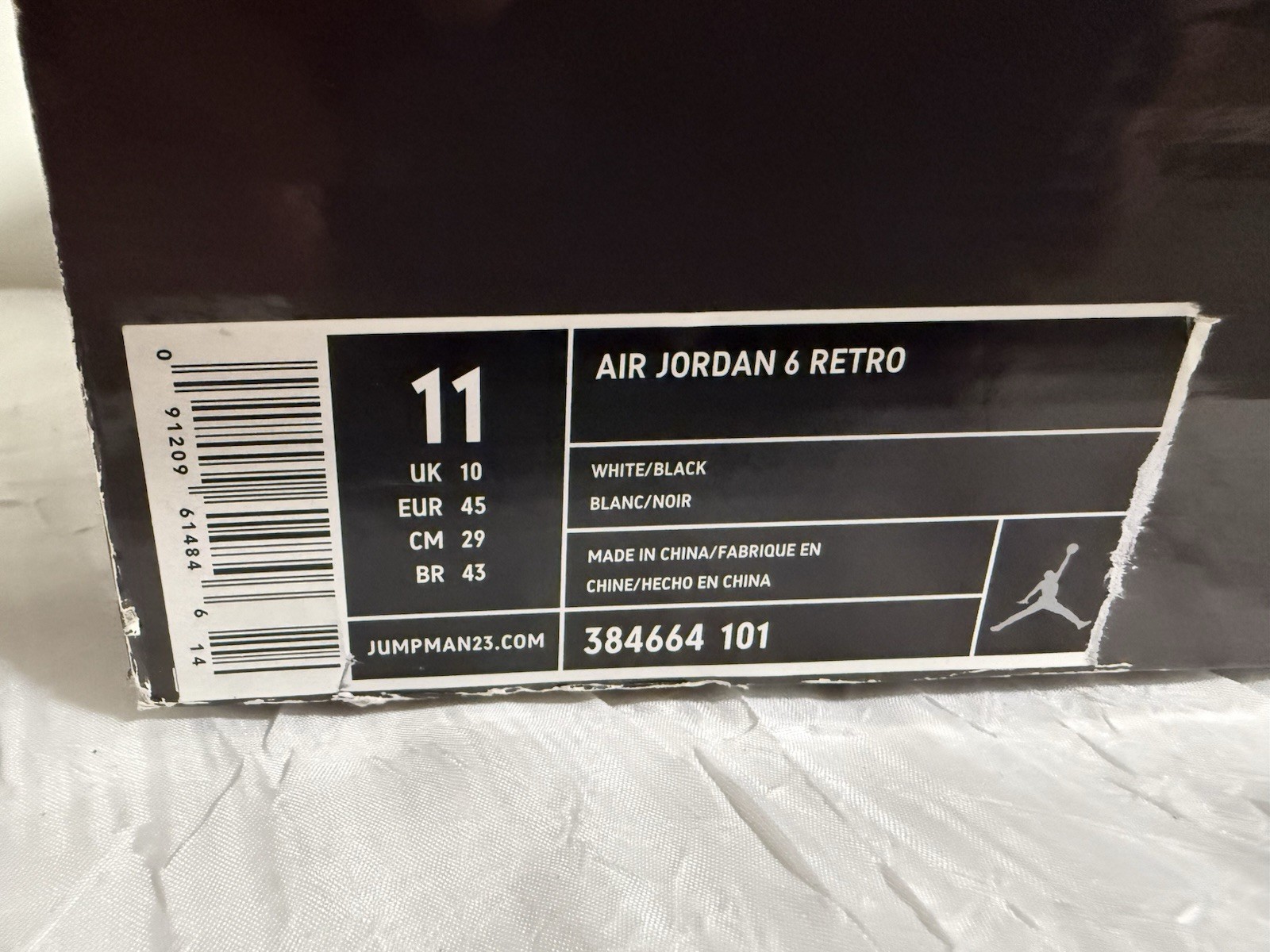 Jordan Air Jordan 6 Retro Oreo 2010 White/Black Men’s Sneaker 384664-101