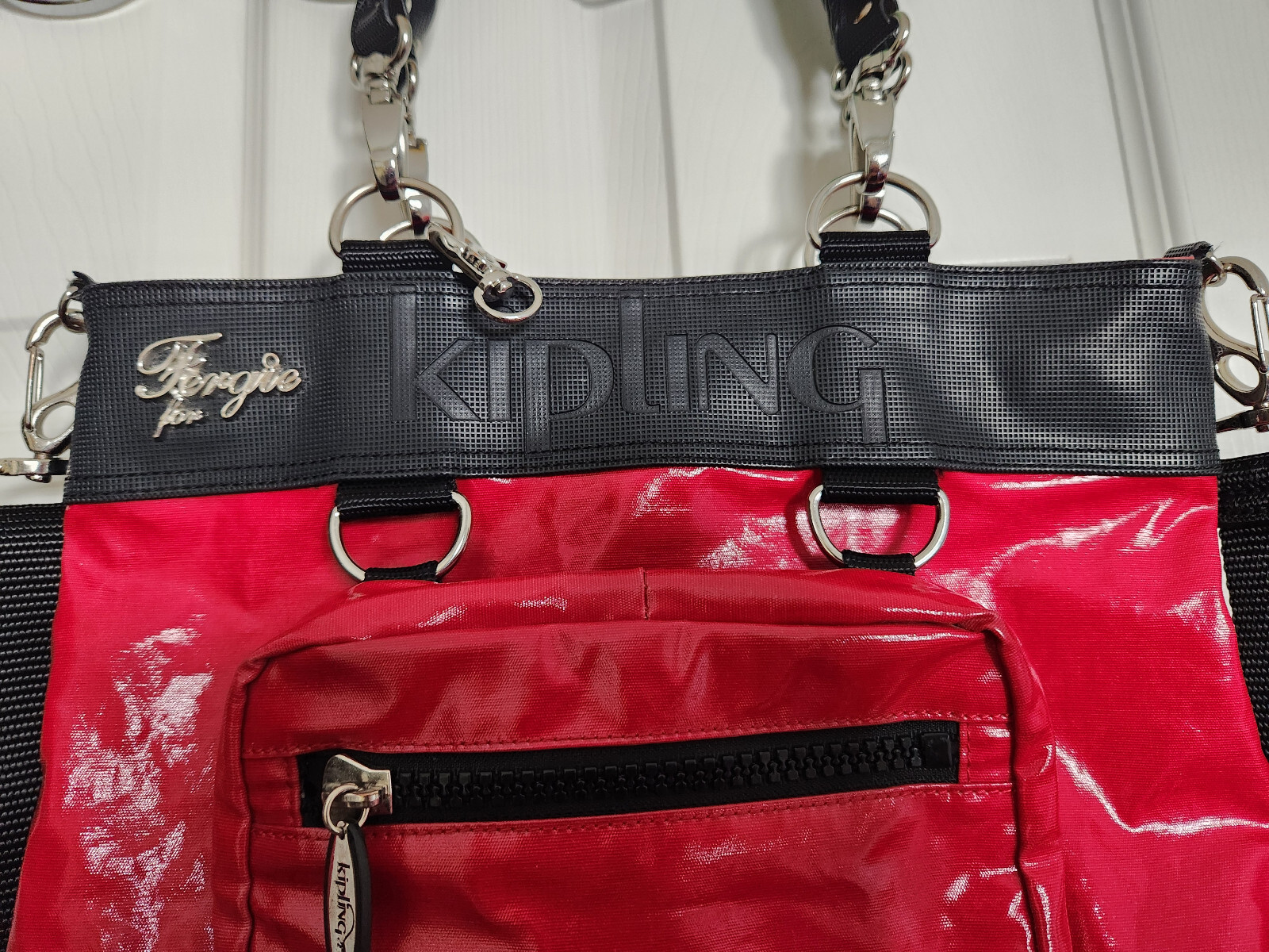 Kipling Fergie Glossy Convertible Crossbody Bag Tote Red and Black, Front Pouch