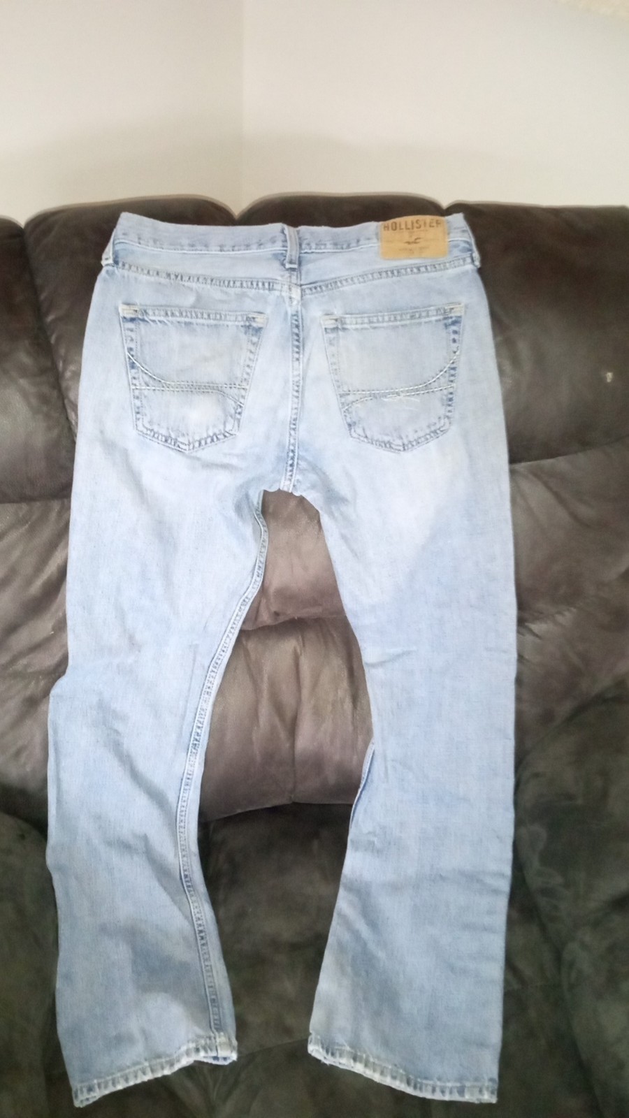 Men’s 29×32 Hollister Bootcut Light Blue Denim Jeans
