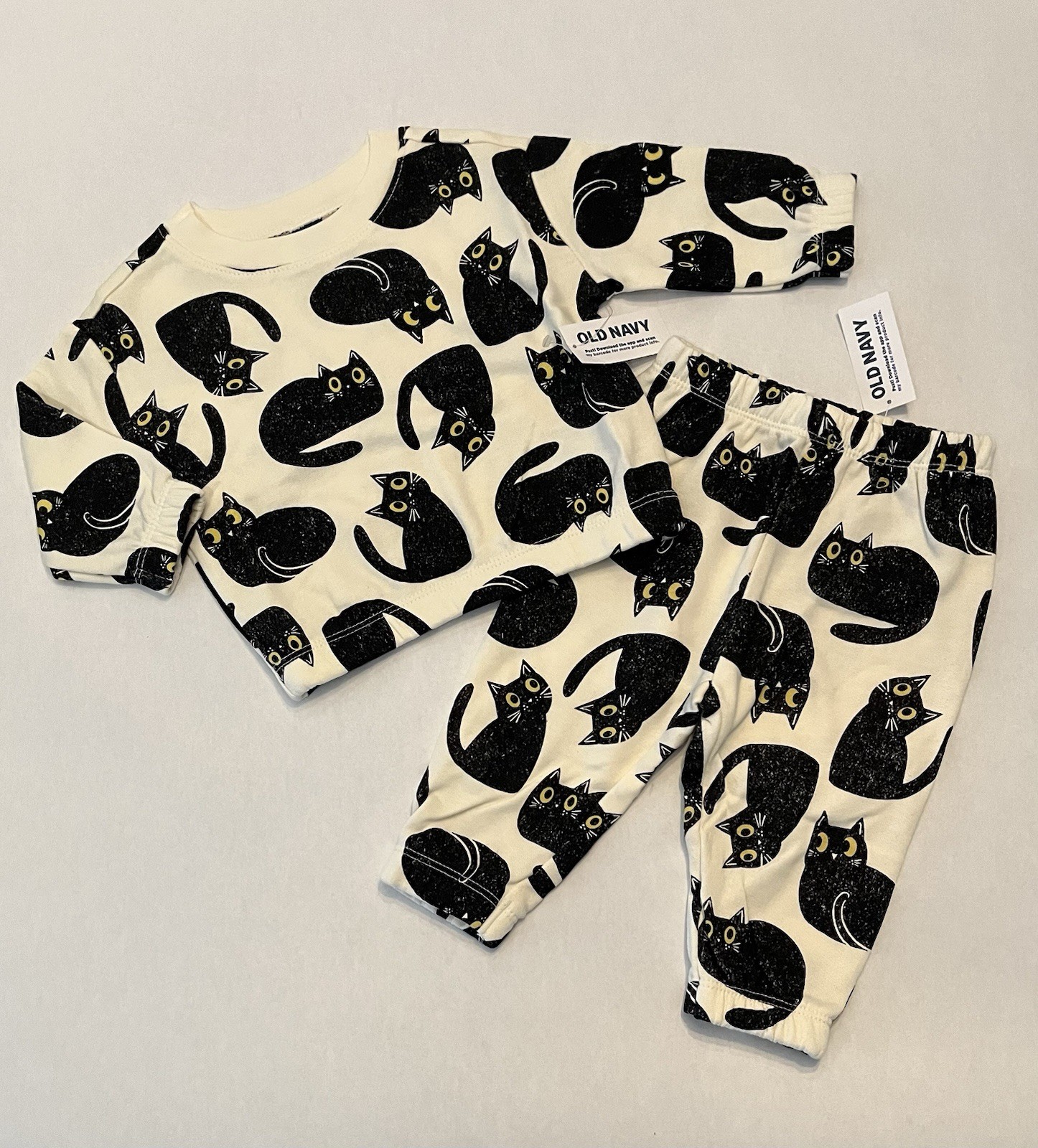 New Old Navy Baby Boy Girl 3-6 Months Pants Sweatshirt Set Black Cat Halloween
