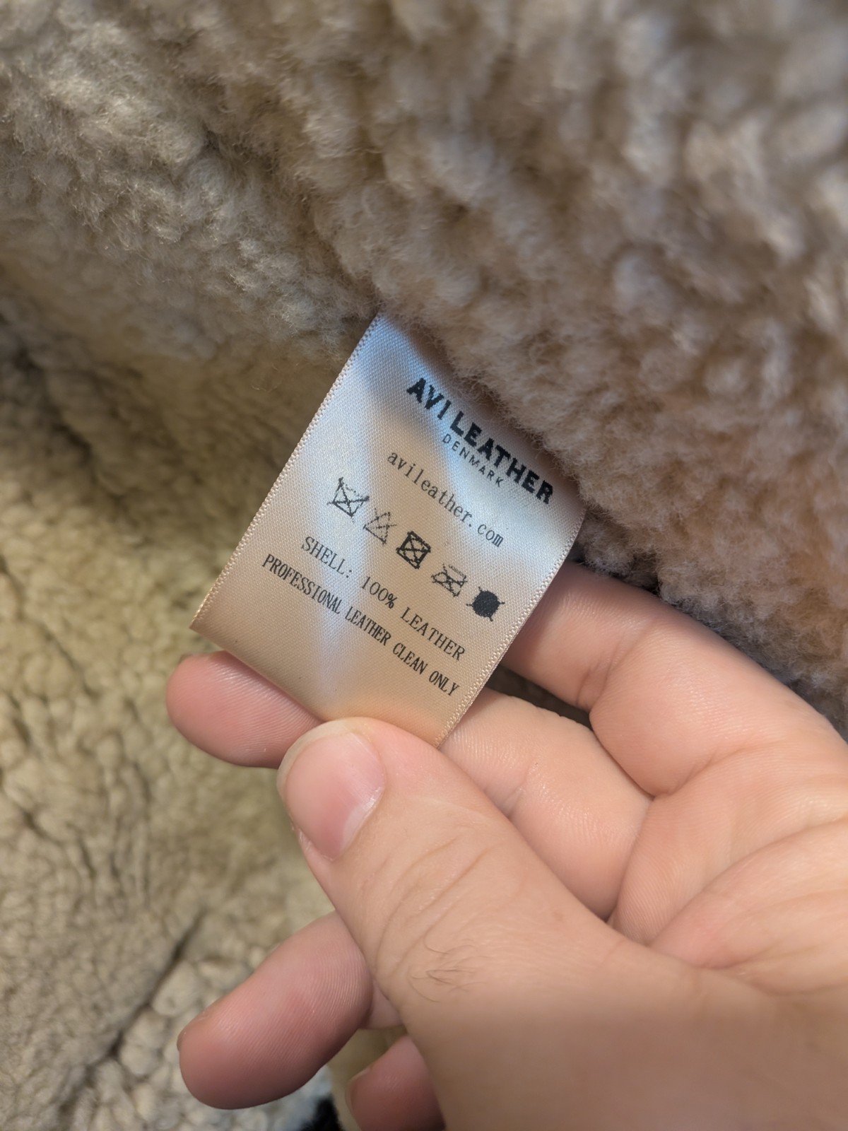 AVI Leather b3 Genuine B3 Bomber Jacket Size 46