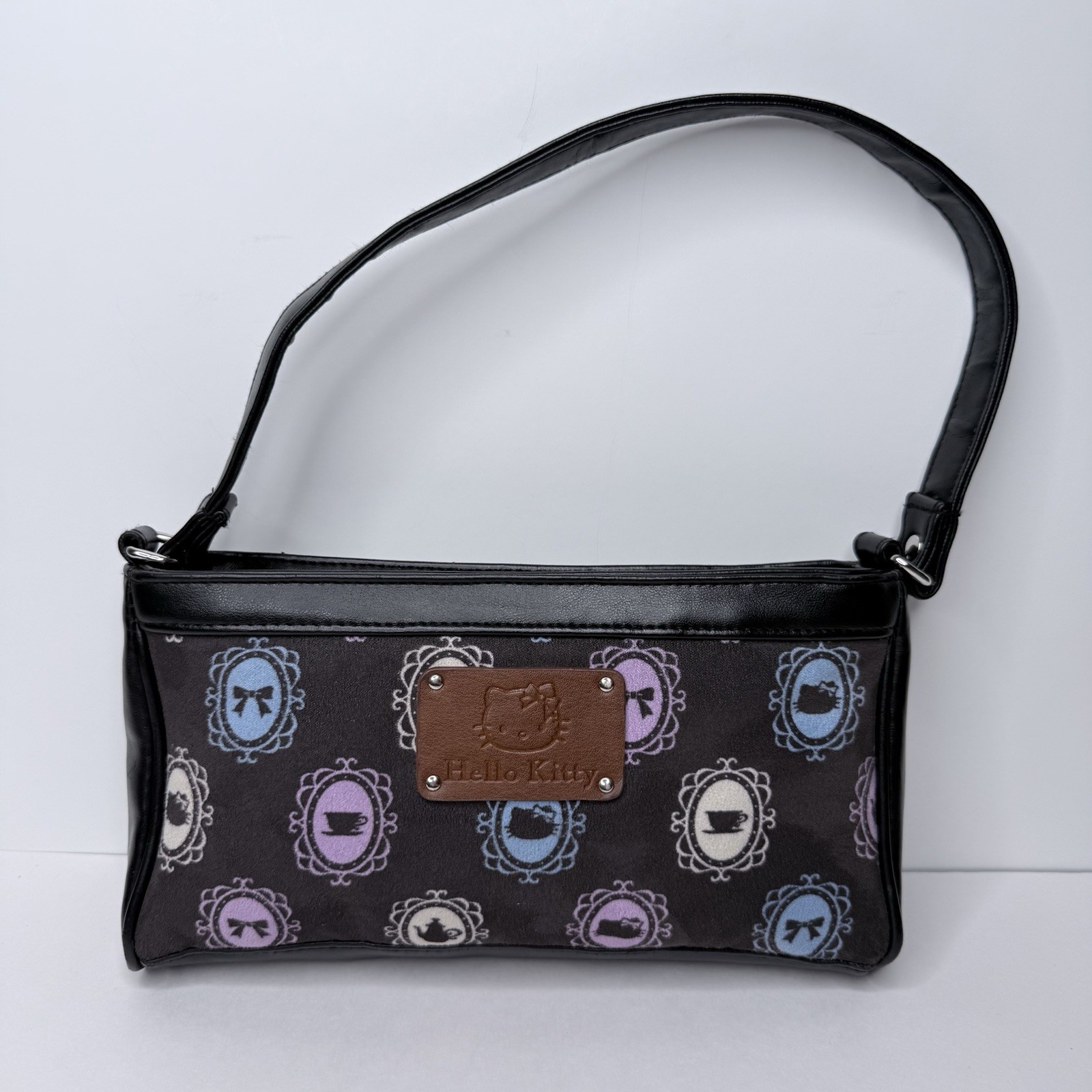2007 Hello Kitty Small Shoulder Tea Party Pattern Bag with Purple Lining