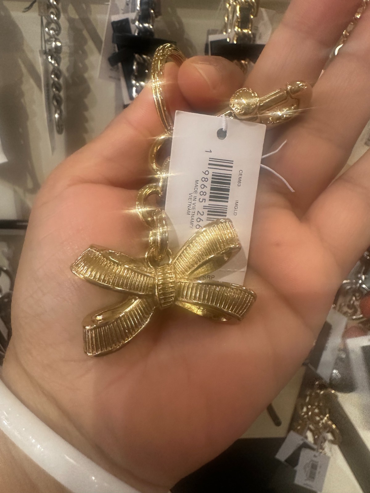 NWT Coach CEM83 Bow Bag Charm Gold/Gold CEM83 with Dust bag🎀