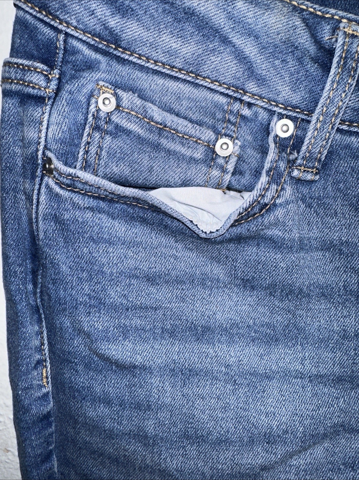 Time & True Women’s Blue Bootcut Jeans, Size 10 Reg Stretch Denim Wide Legs