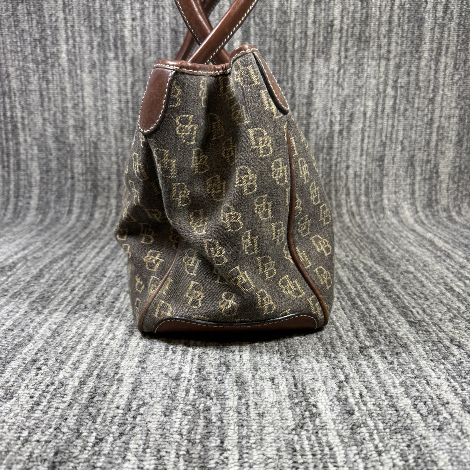 Dooney & Bourke Satchel Tote Bag Push Lock Signature Canvas Leather Trim Purse
