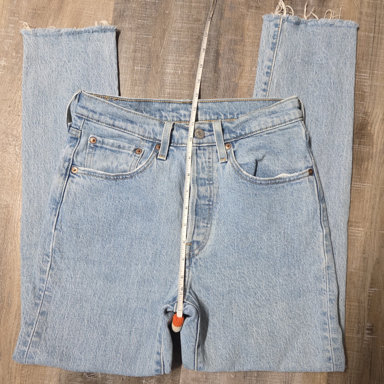 Levi’s Genuine 501 Skinny Filiforme 26″ × 28″ Light Wash Cut Off Jeans Cotton