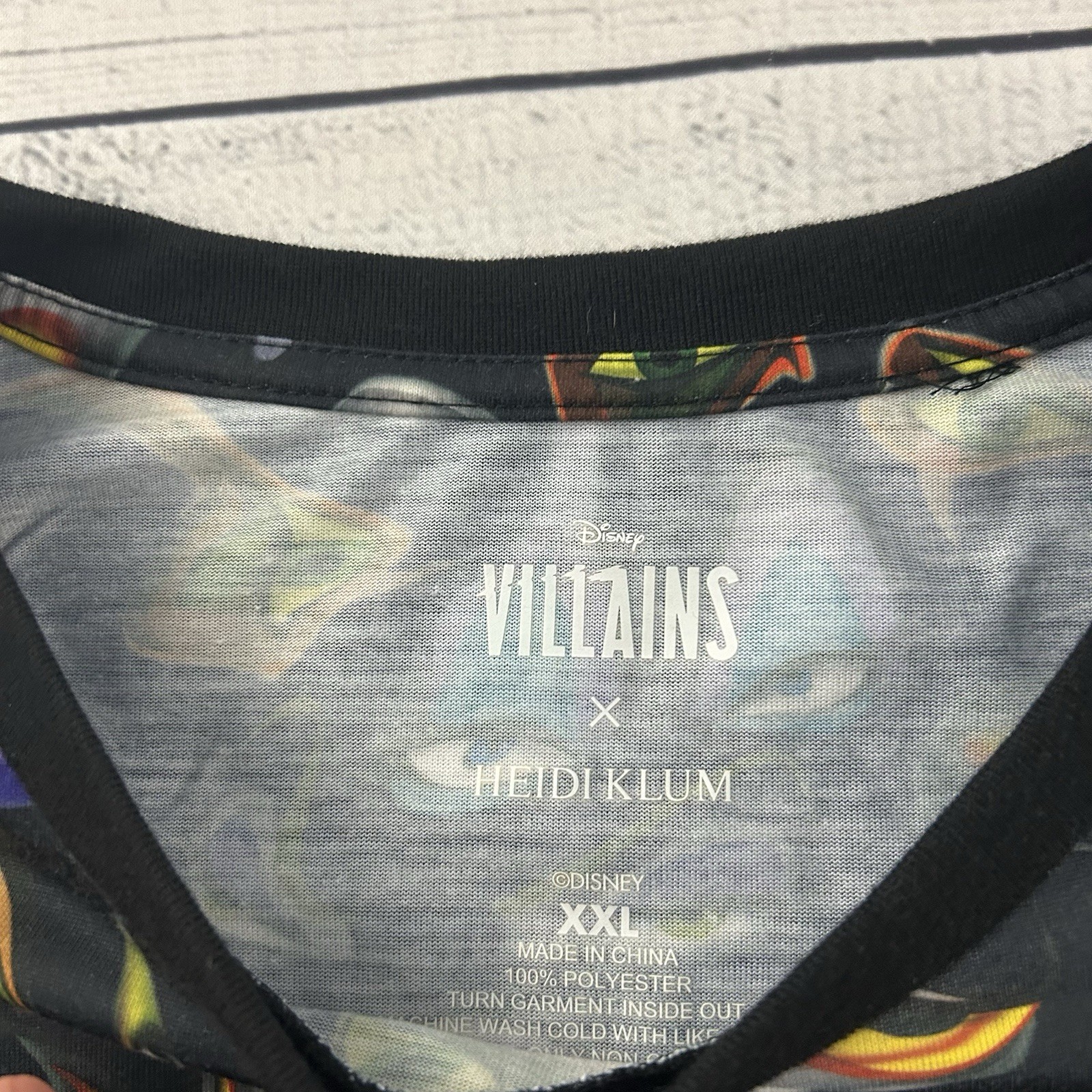 Disney Villains Heidi Klum Short Sleeve T Shirt Men’s XXL Black