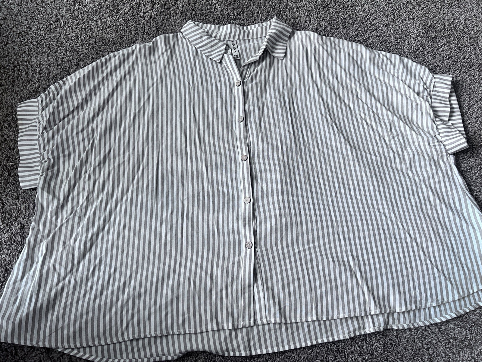 Women’s oversized S/m Zenana Striped blouse Khaki And white