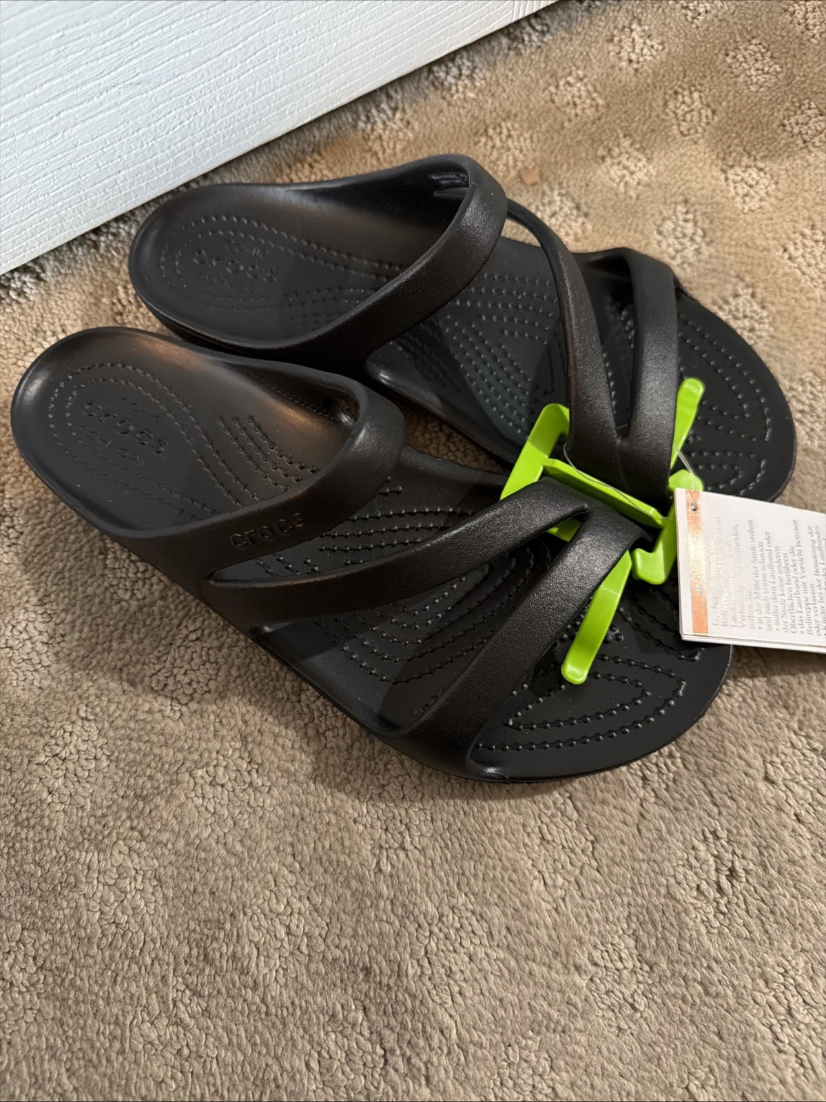 Crocs Kadee II Black Sandals. Sz 7. NWT!!