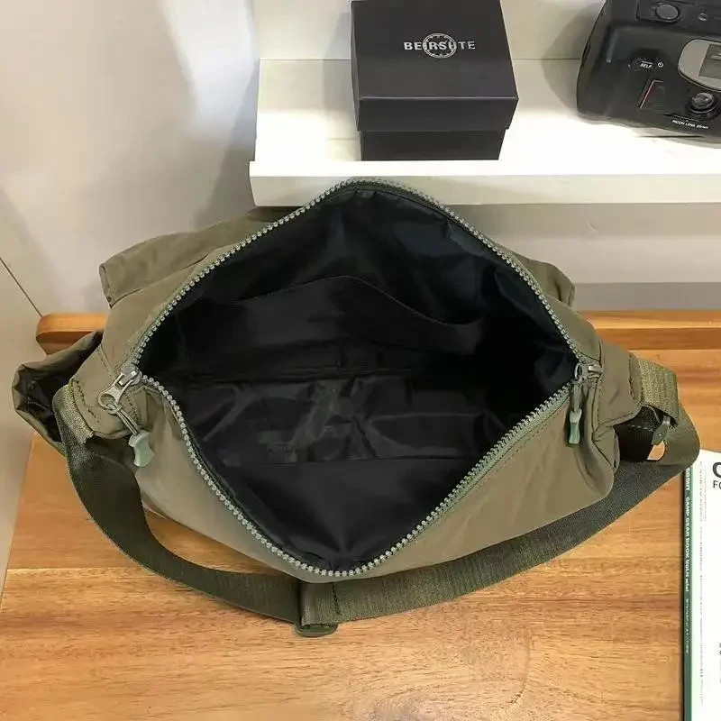 Uniqlo Multi Pocket Shoulder Bag 2 Colors Handbag For Men Messenger Bag