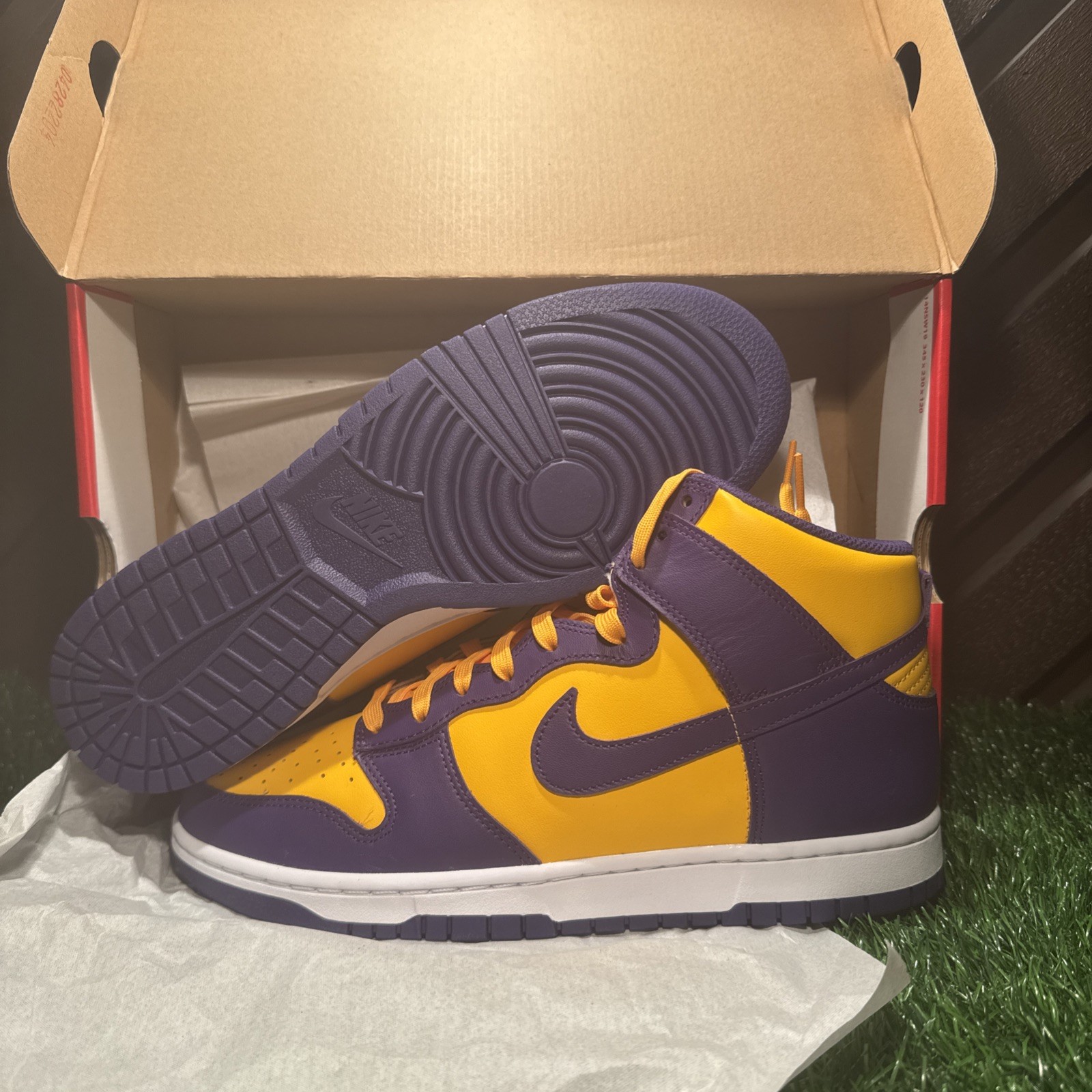 Nike Dunk High Retro Lakers Mens Size 10.5 DD1399 500 Court Purple Gold