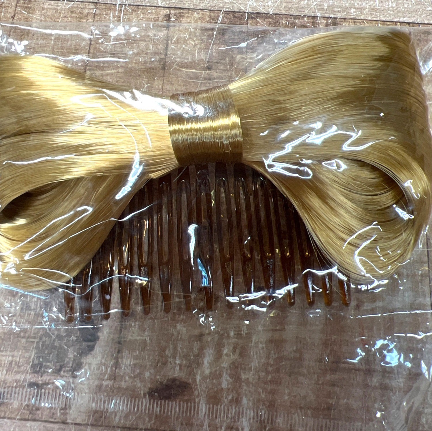 Hair Bow Clip With Comb Blonde Synthetic Fiber Elegant Updo Accessory For Women