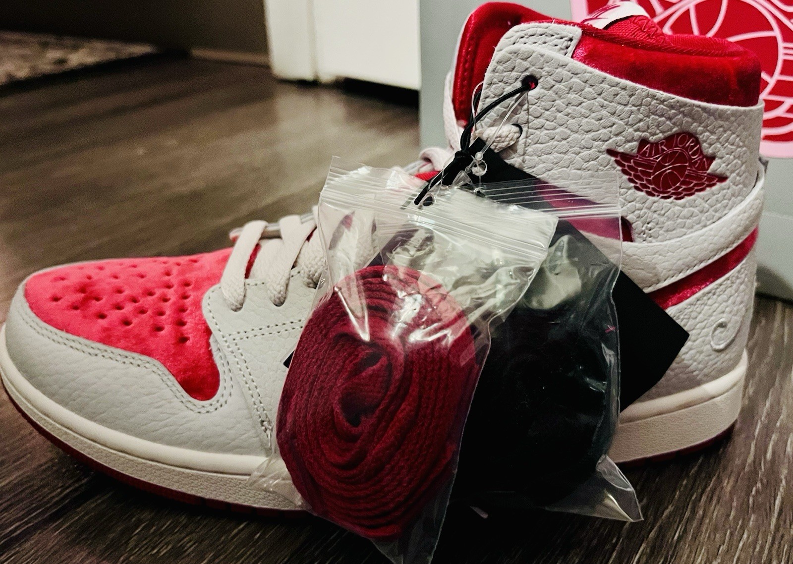 BRAND NEW CUSTOM AIR JORDAN 1 ZOOM AIR White/Red Leather in original box!