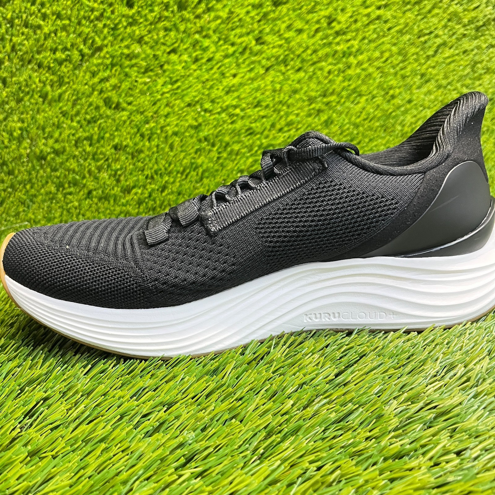 Kuru Atom 2 Womens Size 9D Black White Athletic Running Walking Shoes Sneakers