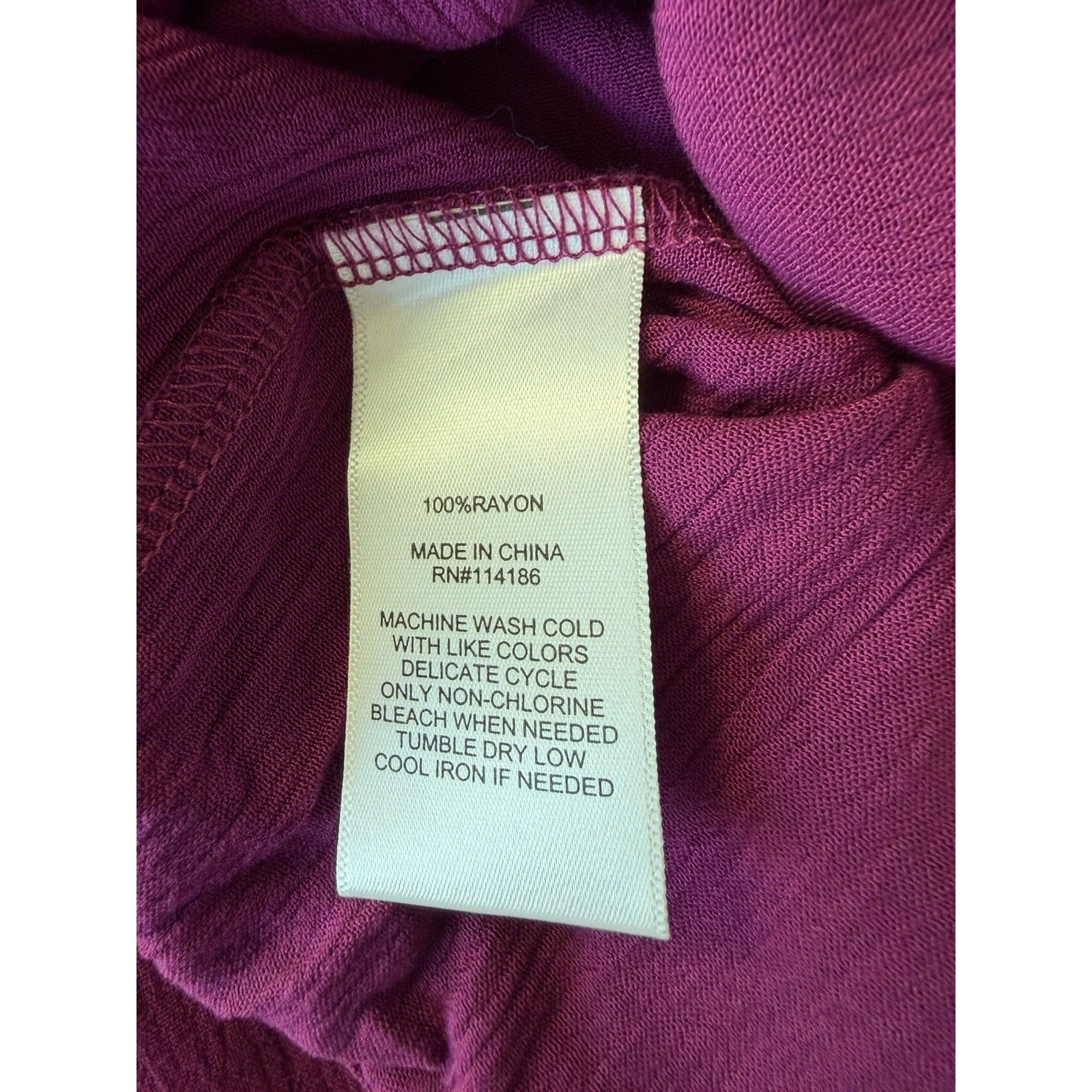 Frye And Co Top 3/4 Bell Sleeve Split Tie Neck Yoke Detail Burgundy Boho Sz-XXL