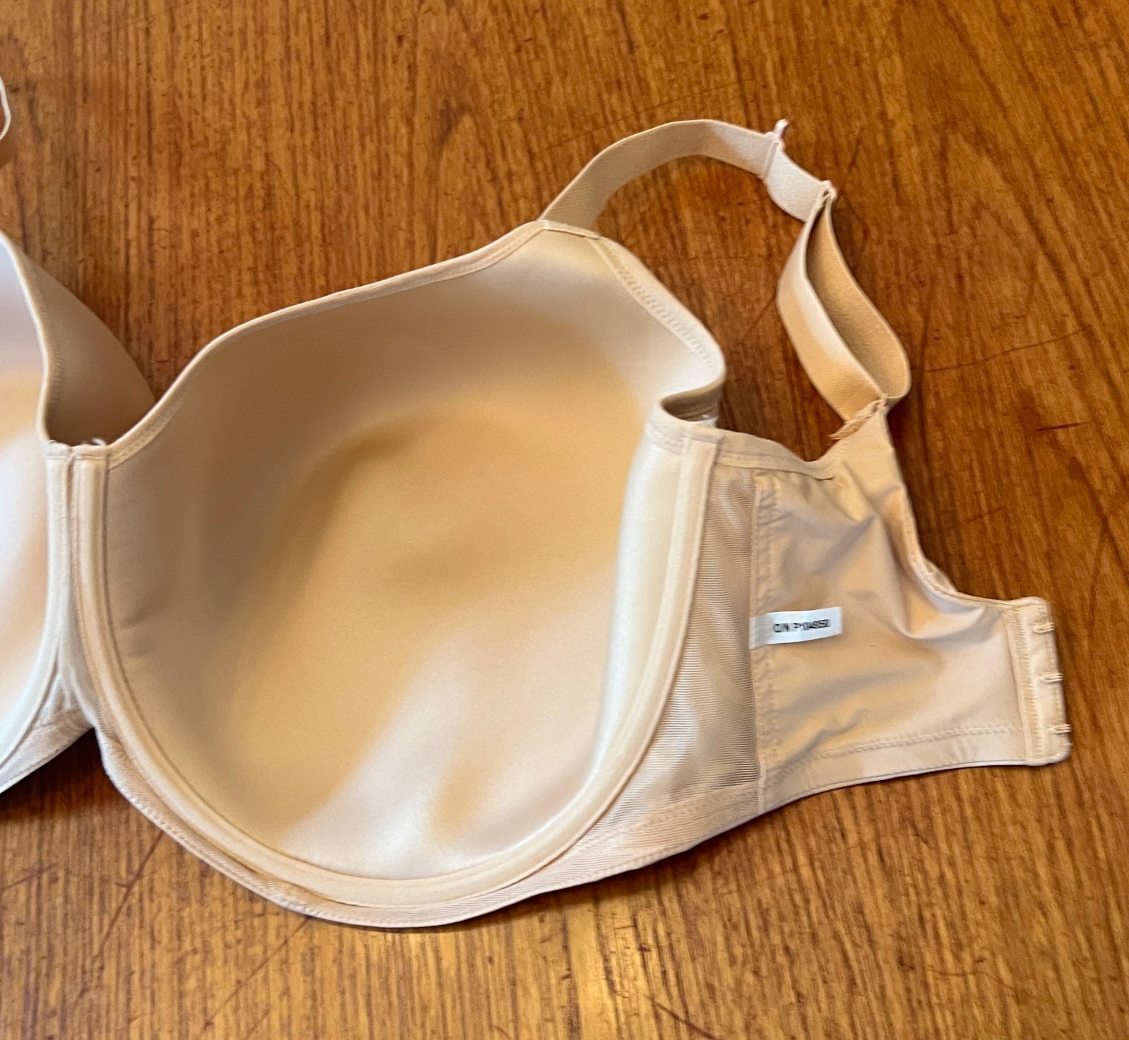 NWT! Sculptresse Elegance 10401 Smooth Molded Spacer T-Shirt Bra In Honey, 36HH