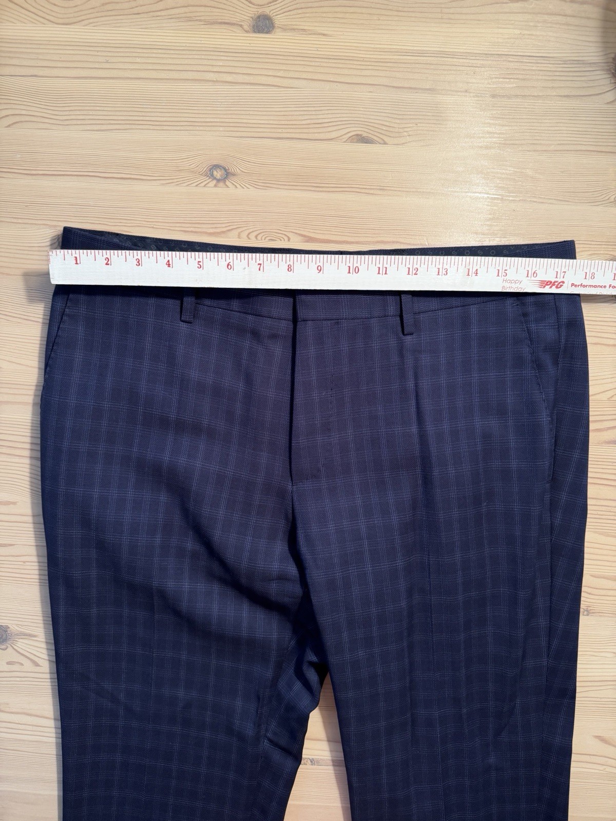 Men’s 40 R Hugo Boss Huge Blue Windowpane Check Plaid 100% Wool Flat Front Suit