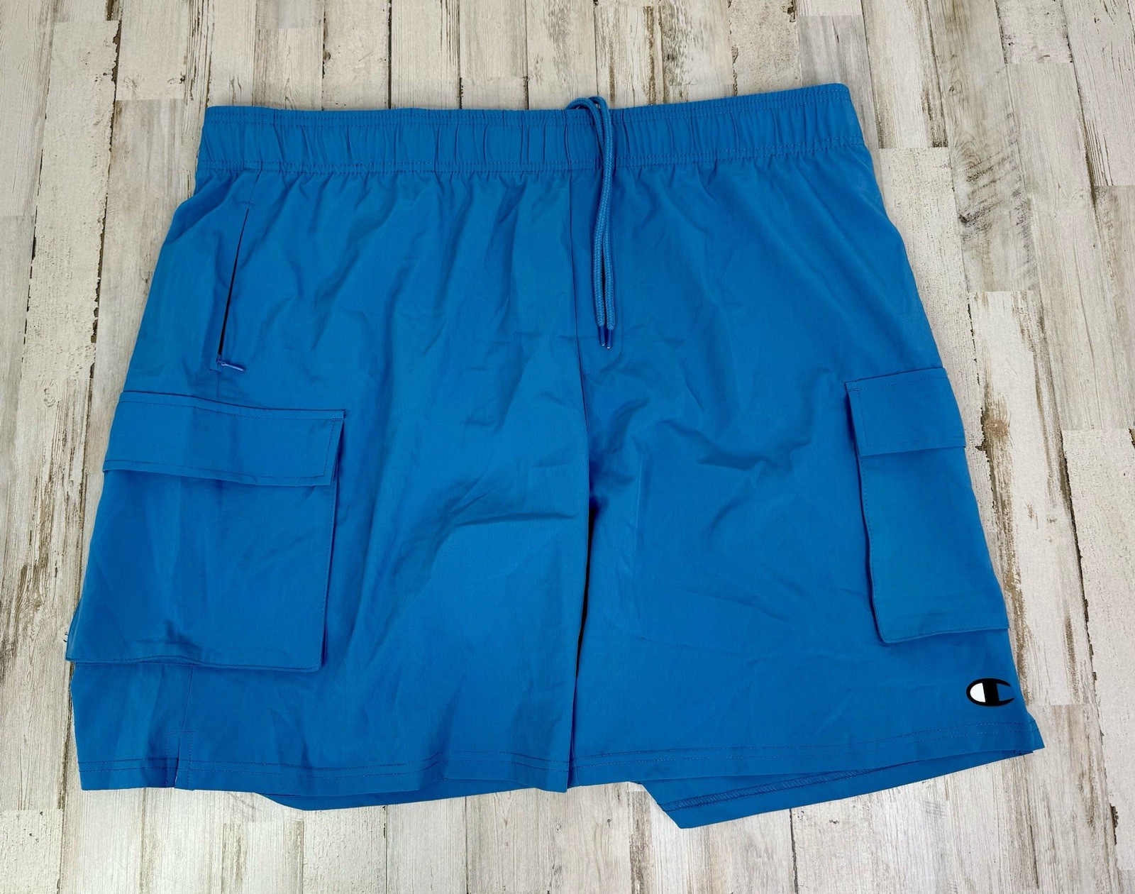 Champion Men’s Performance Blue 2XL Woven Pockets 8″ Inseam Cargo Short NWT