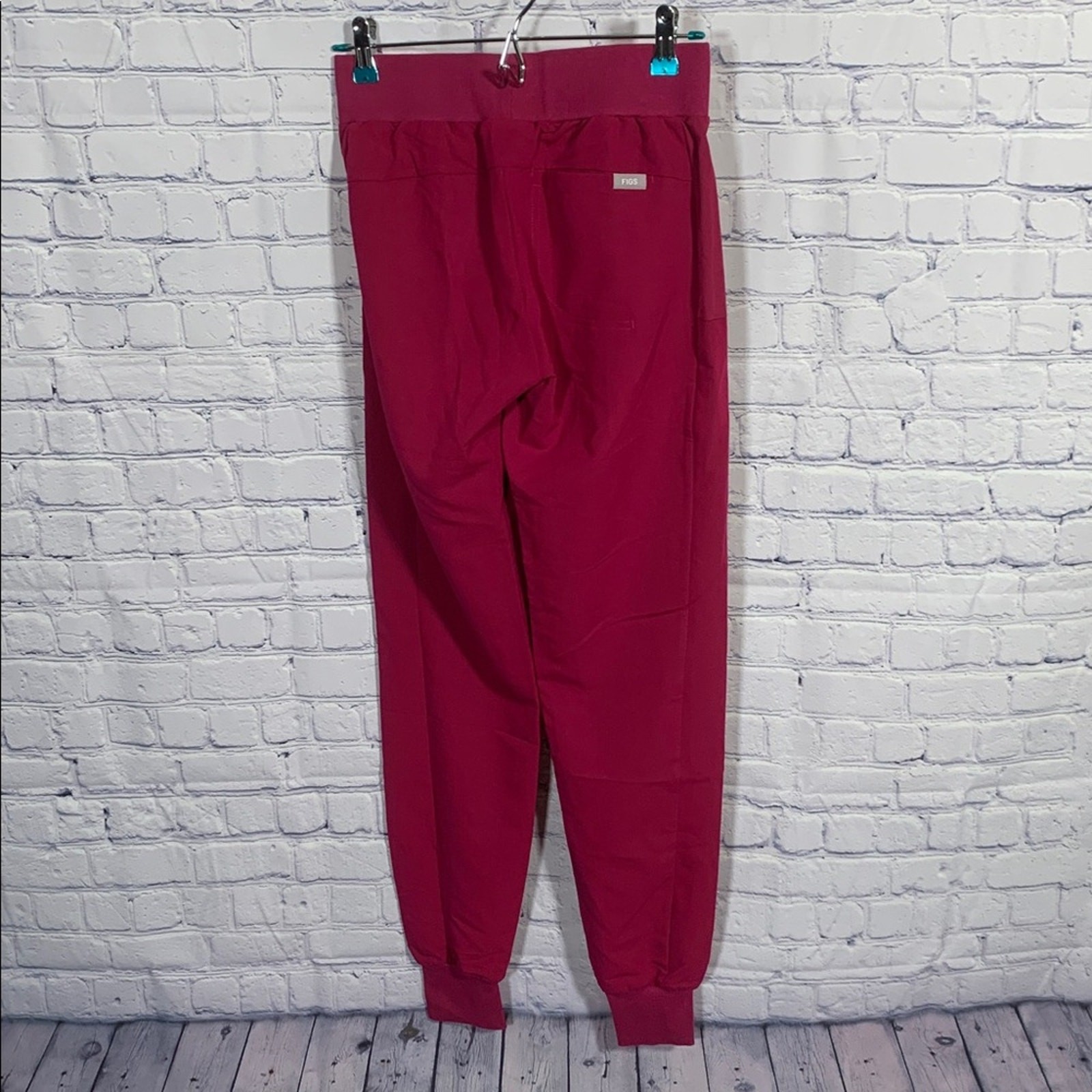 Figs Womens Boston Slim Tall Jogger Scrub Pants Dark Magenta Size XXS Tall NWT