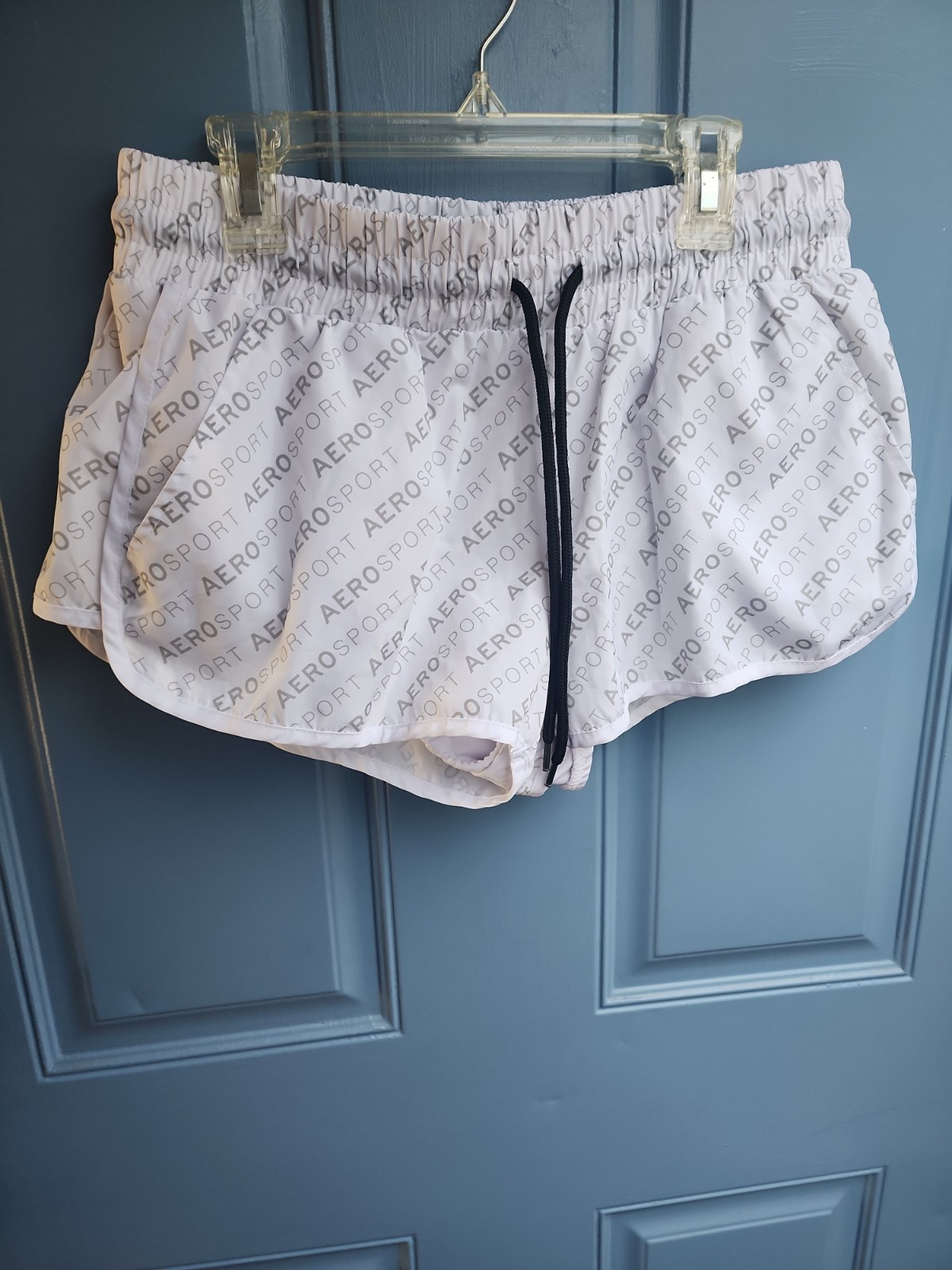 Women’s White/ GreyAeropostale Sport Athletic Shorts in Size S