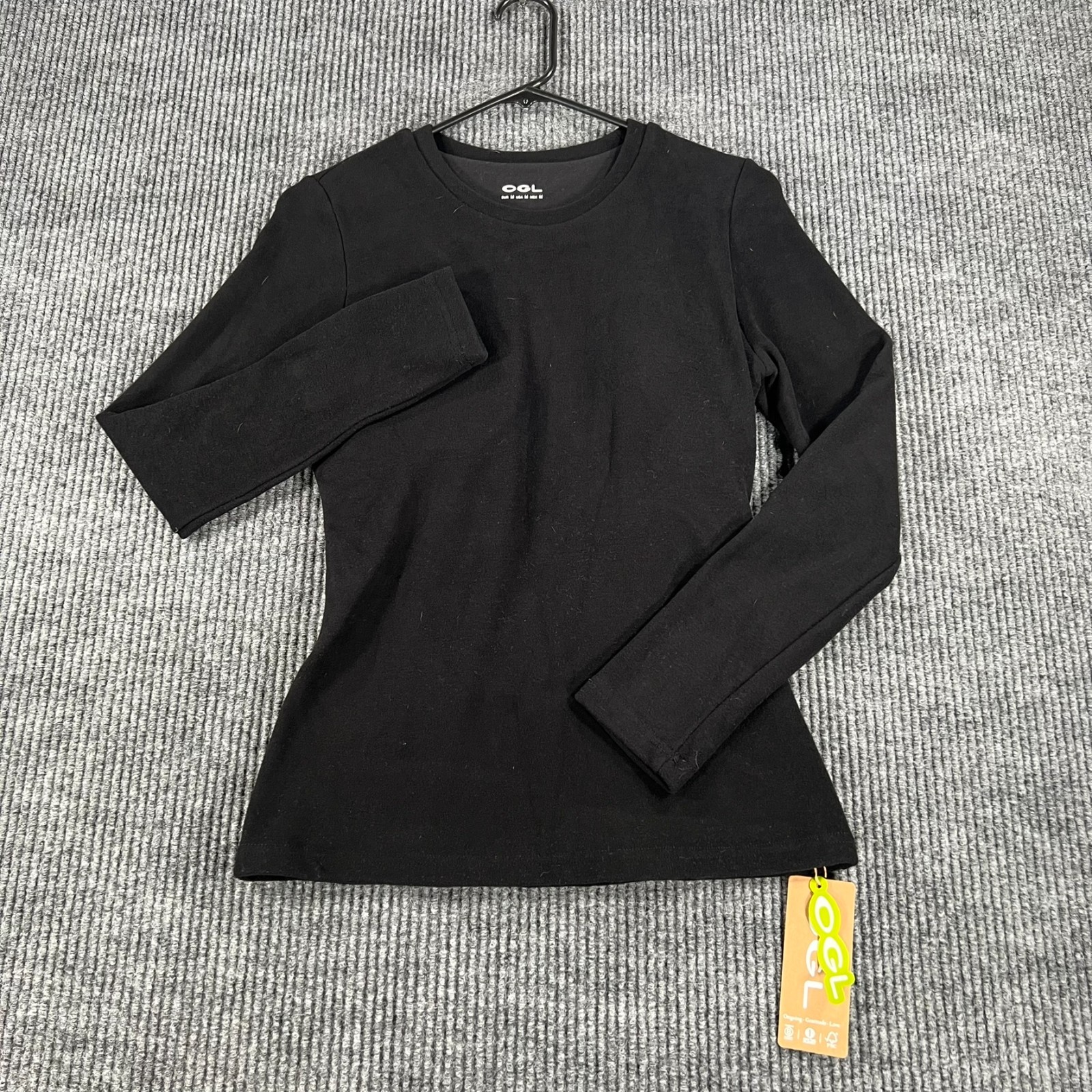 OGL Sweatshirt Womens Medium Black Built in Bra Long Sleeve Crew New