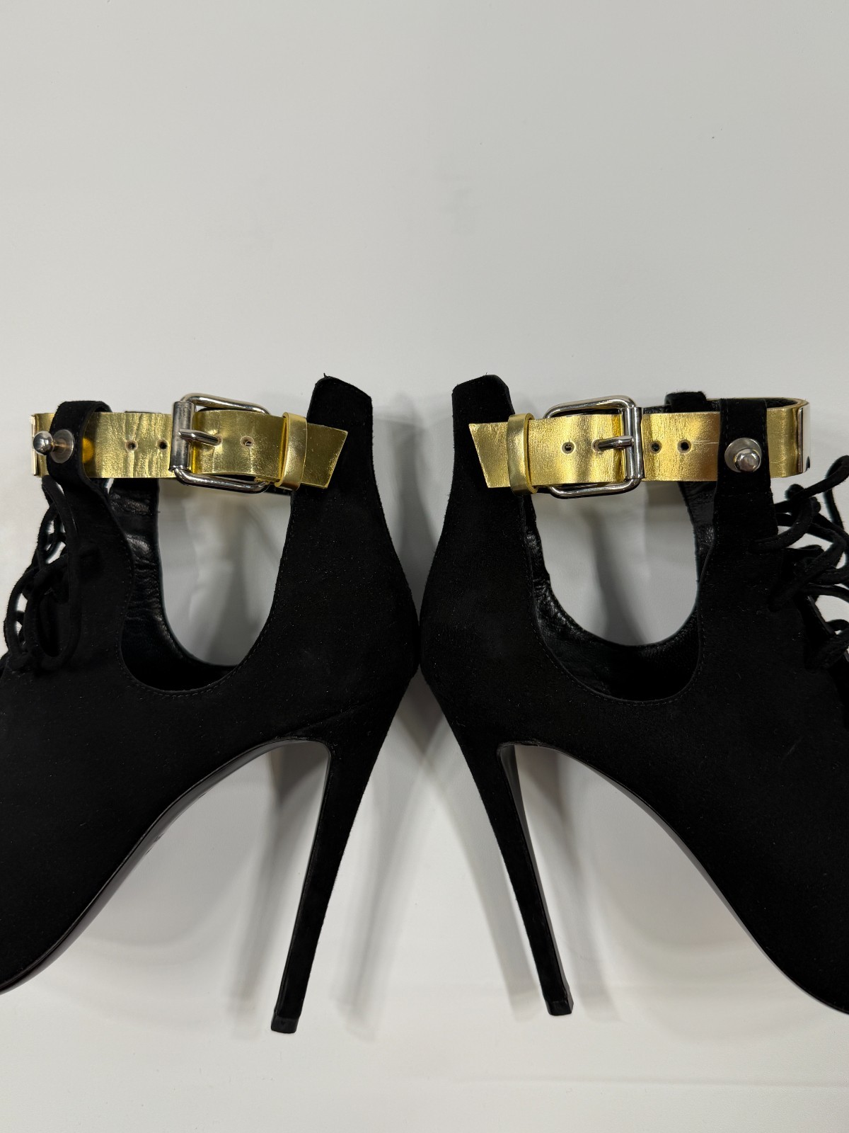 Giuseppe Zanotti x Anja Rubik Black Suede Lace Up Peep Toe Heels Gold Strap 37