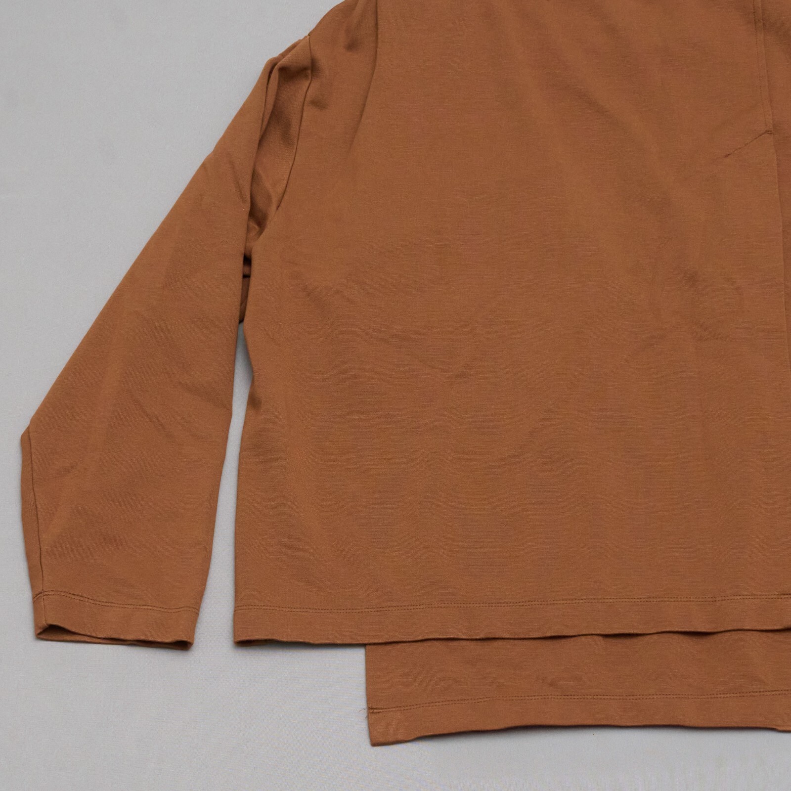 Cullni Men’s Brown Long Sleeve Shirt Size M Asymmetrical Hem Pocket Minimalist