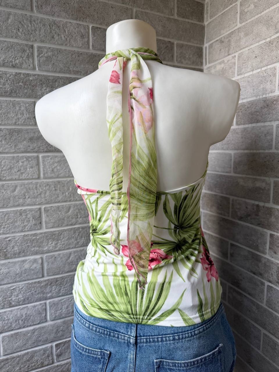Morgan De Toi Tropical Halter Top Y2K Floral Tank Top Hawaiian Print Top 00s