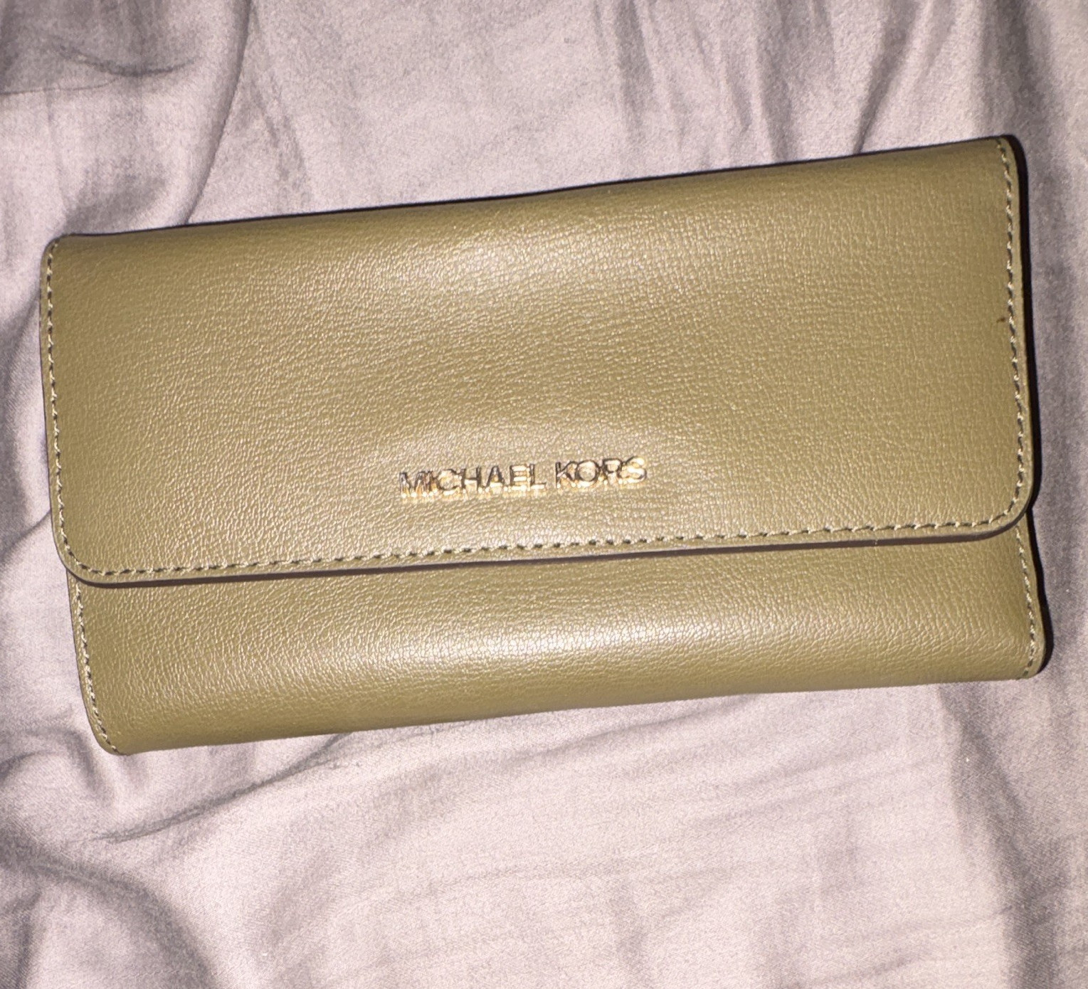 Michael Kors Green Women’s Fold-Over Checkbook Wallet Zip Coin Pocket Logo