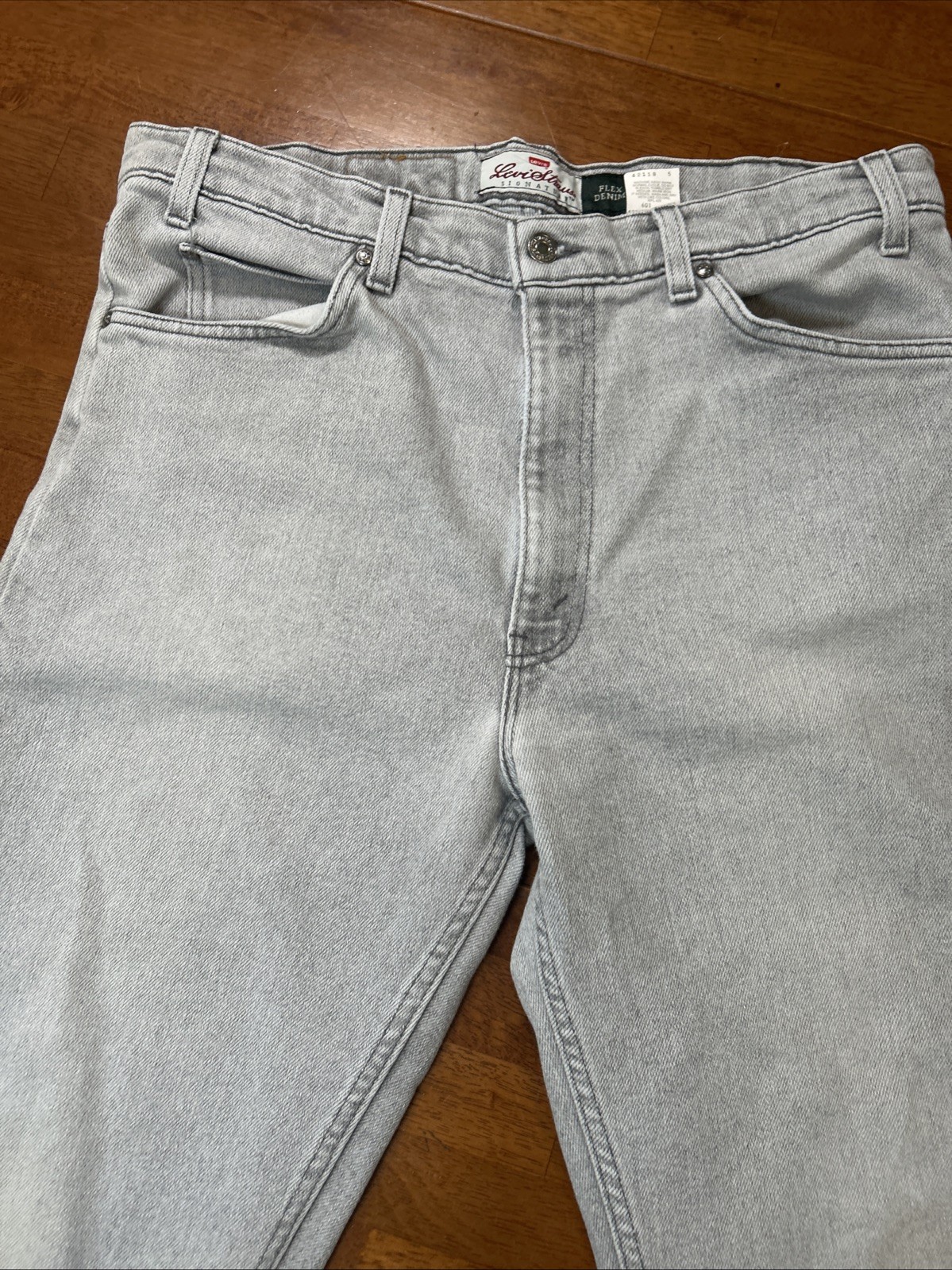 Vintage Levi’s 540 Jeans Men’s Size 36×30 Gray Flex Denim Brown Tab 90s