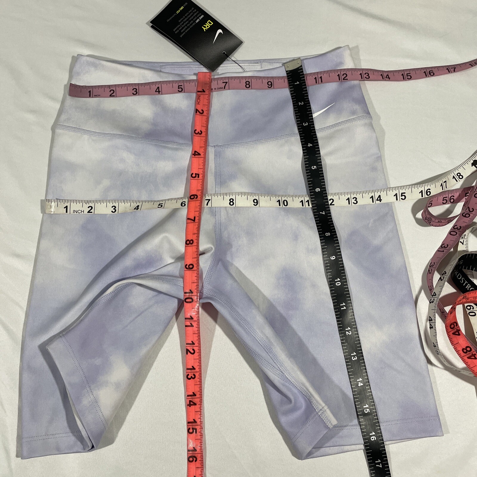 NWT $55 Nike [ Small ] One Icon Clash Bike Shorts in Light Thistle/ White #T985