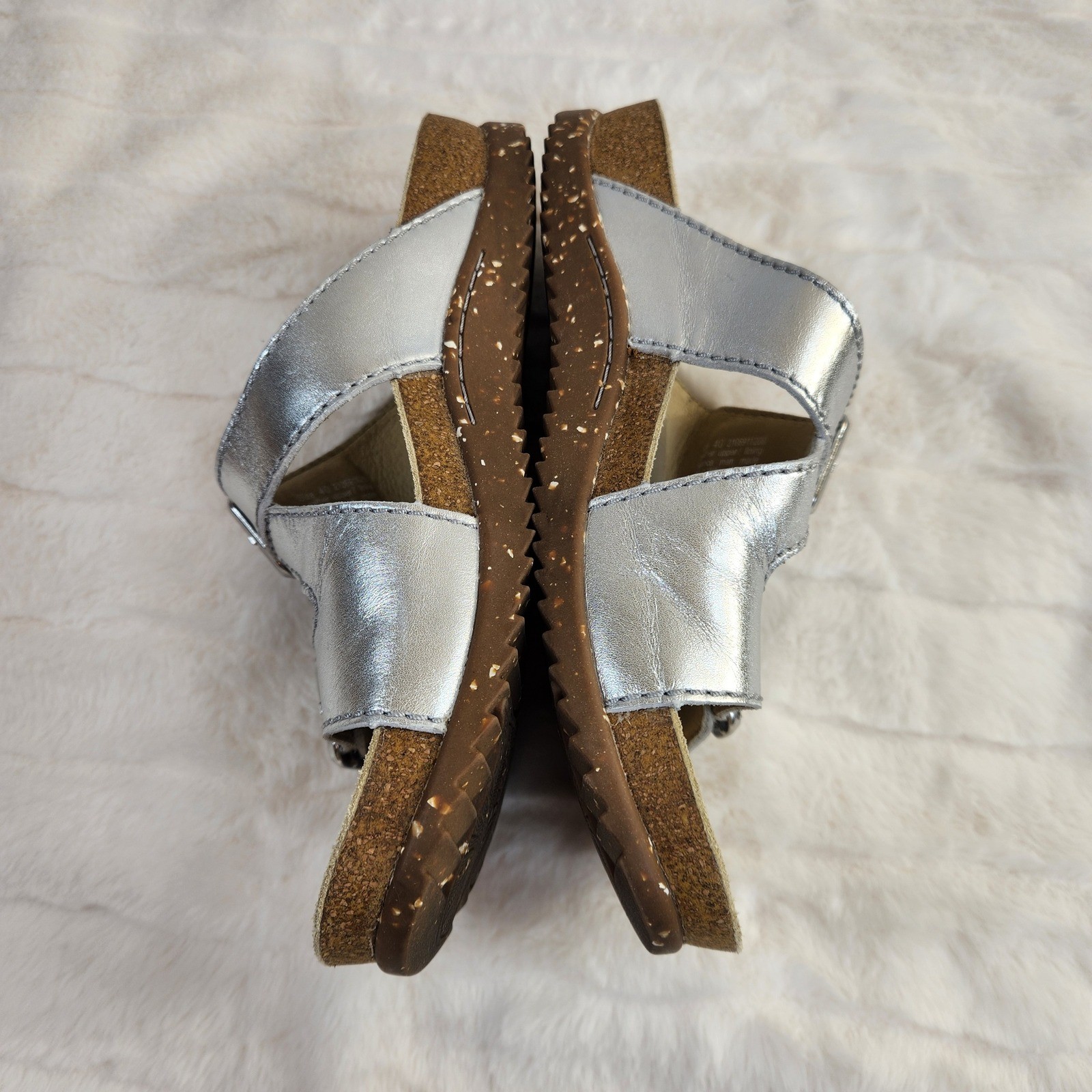 Dansko Dayna Silver Leather Slide Sandals Vibram Sole Womens EU 40 US 9.5/10