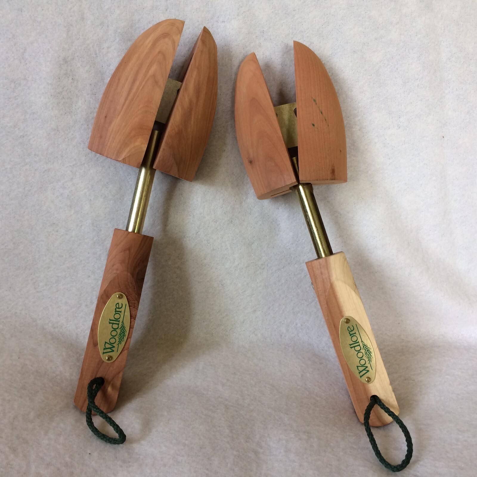 Woodlore Wooden Shoe Tree Shaper Form with Straps Made In USA 10.25 inches EUC
