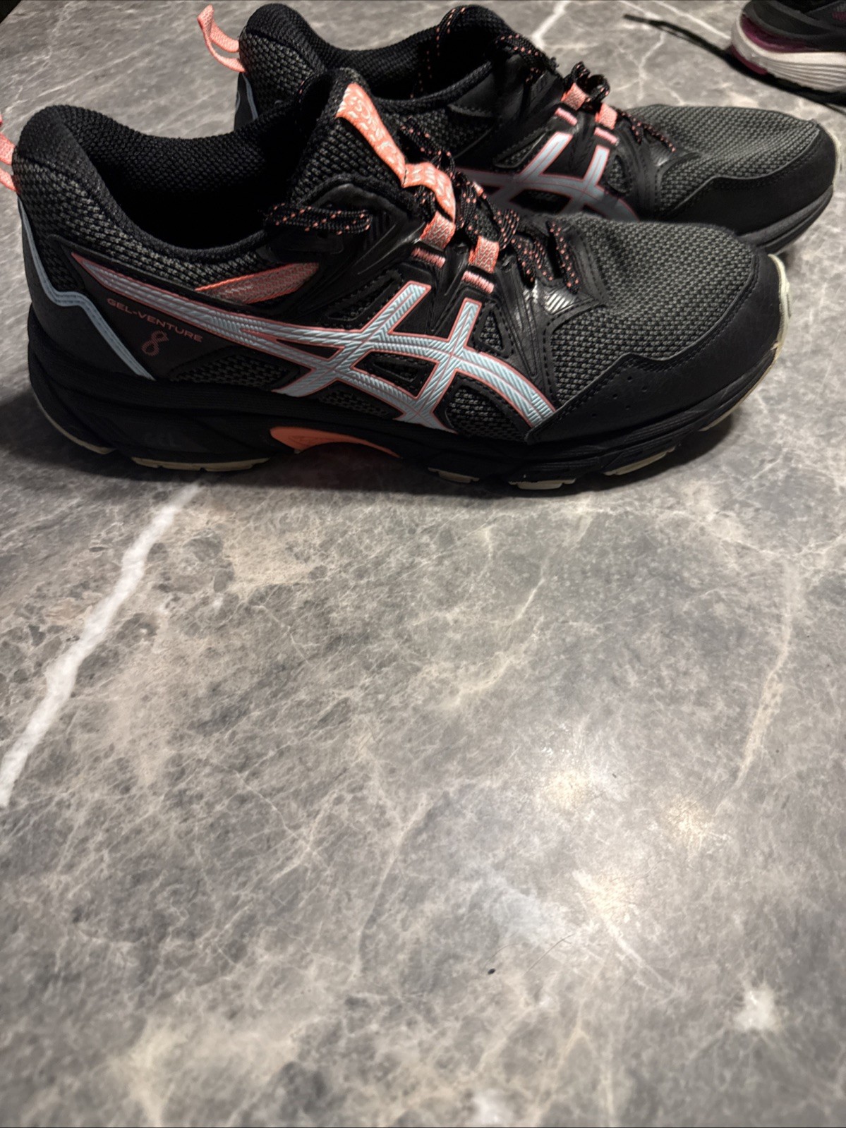 Asics Gel-Venture 8 Black Synthetic Mesh Running Sneakers Shoes Women’s Size 9