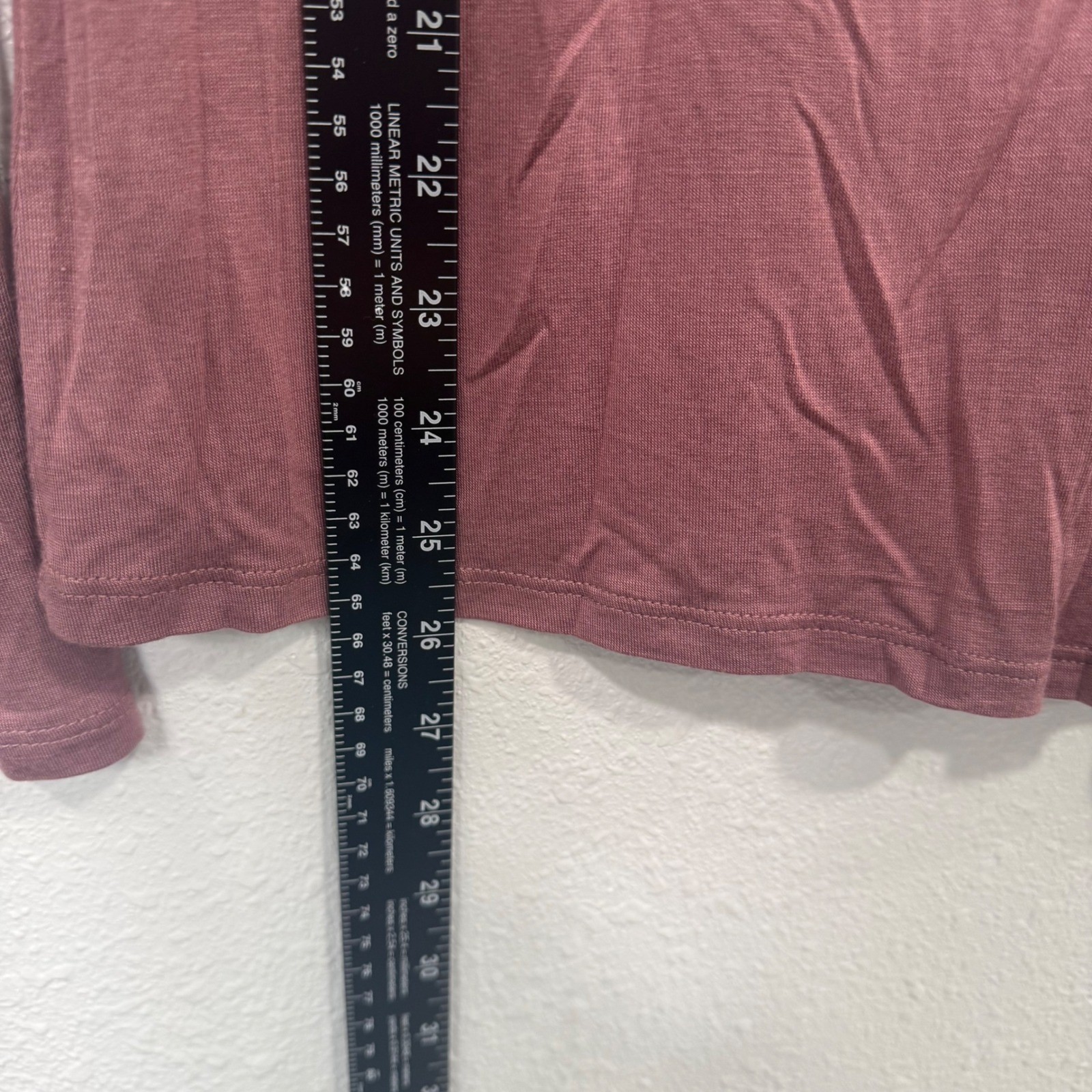 Active Basic Womens Mauve V-Neck Long Sleeve T-Shirt Size Large