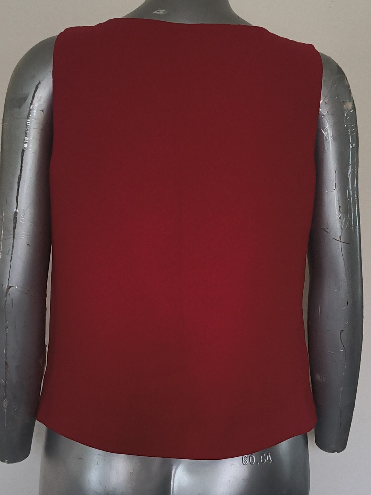 Woman EMBROIDERED BEADED TANK TOP Size 12 SLEEVELESS SIDE ZIPPER LINED BURN RED