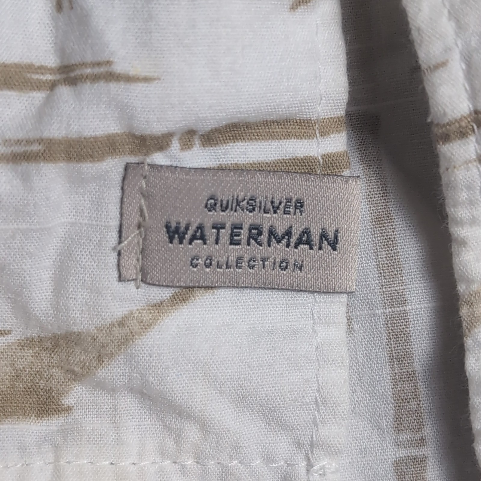 Quiksilver Waterman Collection Shirt Mens XXL Hawaiian Fishing Tropical Comfort