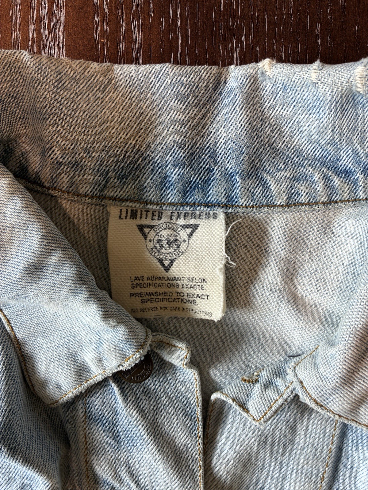 Limited Express Womens L Blue Light Wash Oversized Denim Jacket Pockets 90s