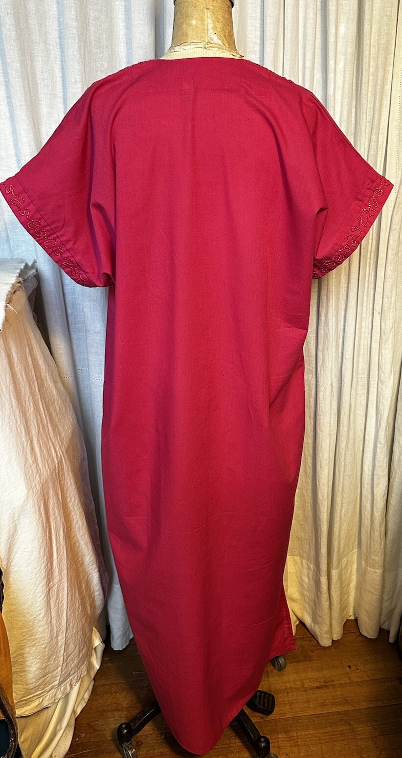 Womens Pink Embroidered S Sleeve Long Cotton Blend Caftan Sz S-M Pre-owned