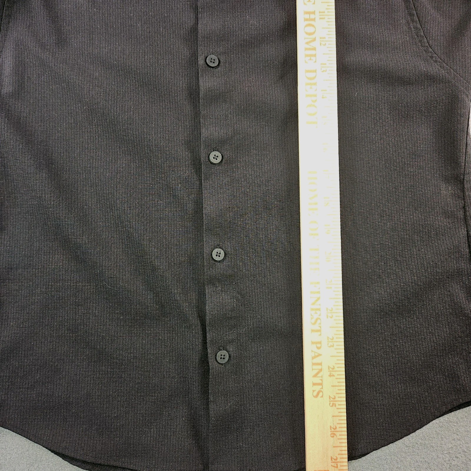 ​Lululemon New Venture Short Sleeve Shirt S Men’s Black Grid Button Down LM3DK7S
