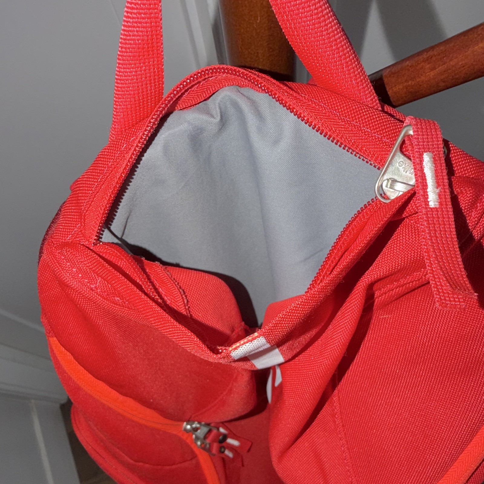 Nike Elite Quad Zip System Backpack Lightweight Red