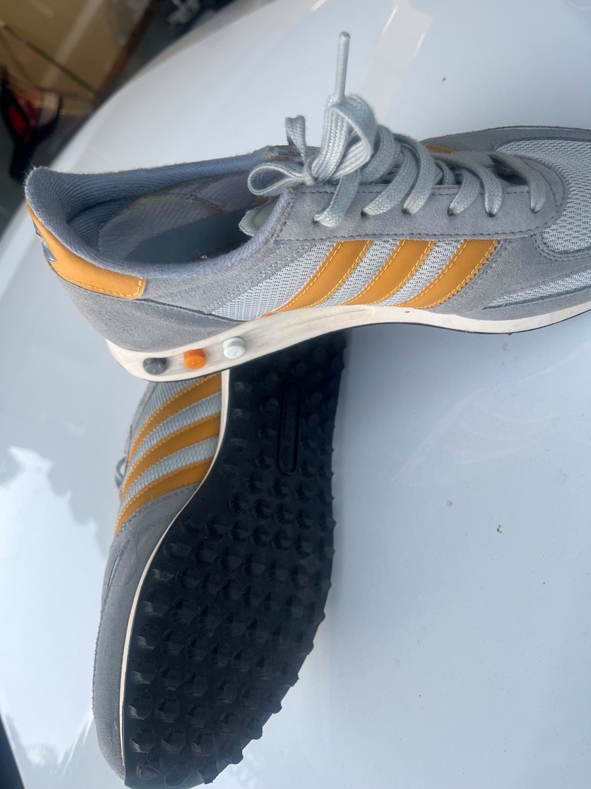 Adidas LA trainer Mens us 9