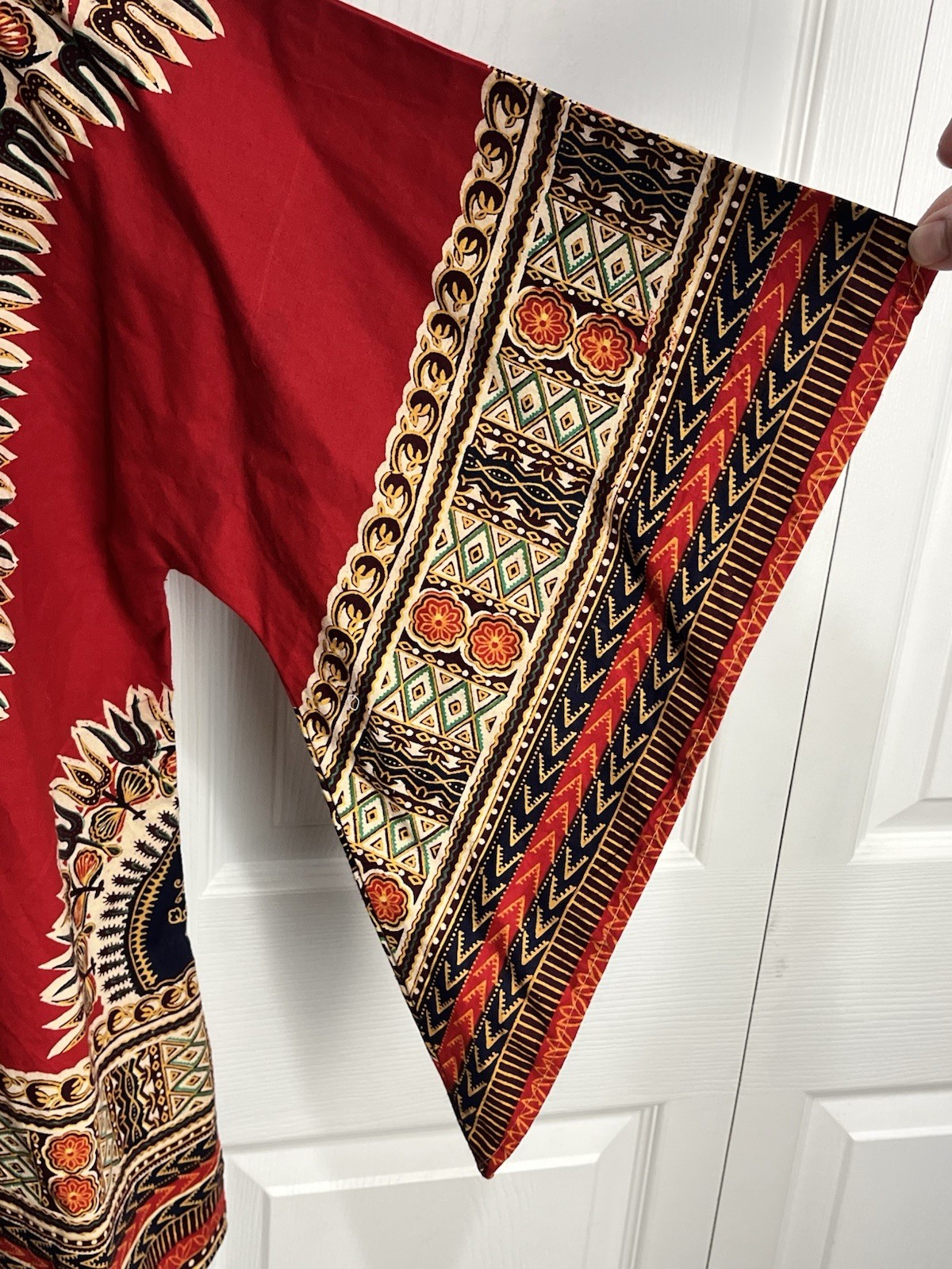 Kaiser VintageAfrican Dashiki Top. Multi Color Medium. Short Sleeve. 100% Cotton