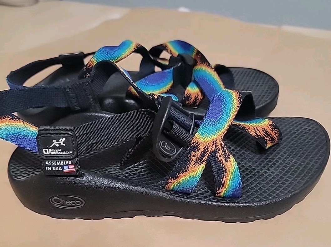 Chaco Z2 National Park Foundation Yellowstone Women’s Size 8 Sandals EcoTread
