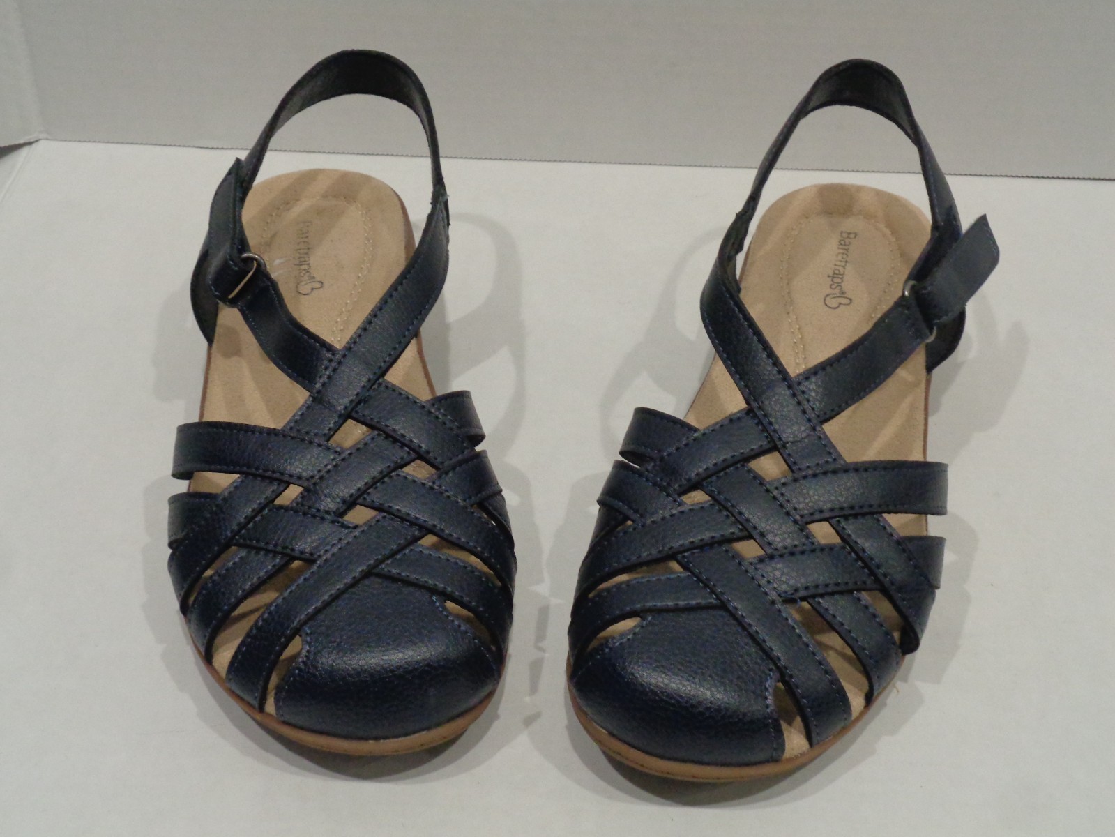 Women’s Navy Blue Baretraps “Brinkley” Sandals. Textured. Strappy Design Size 8